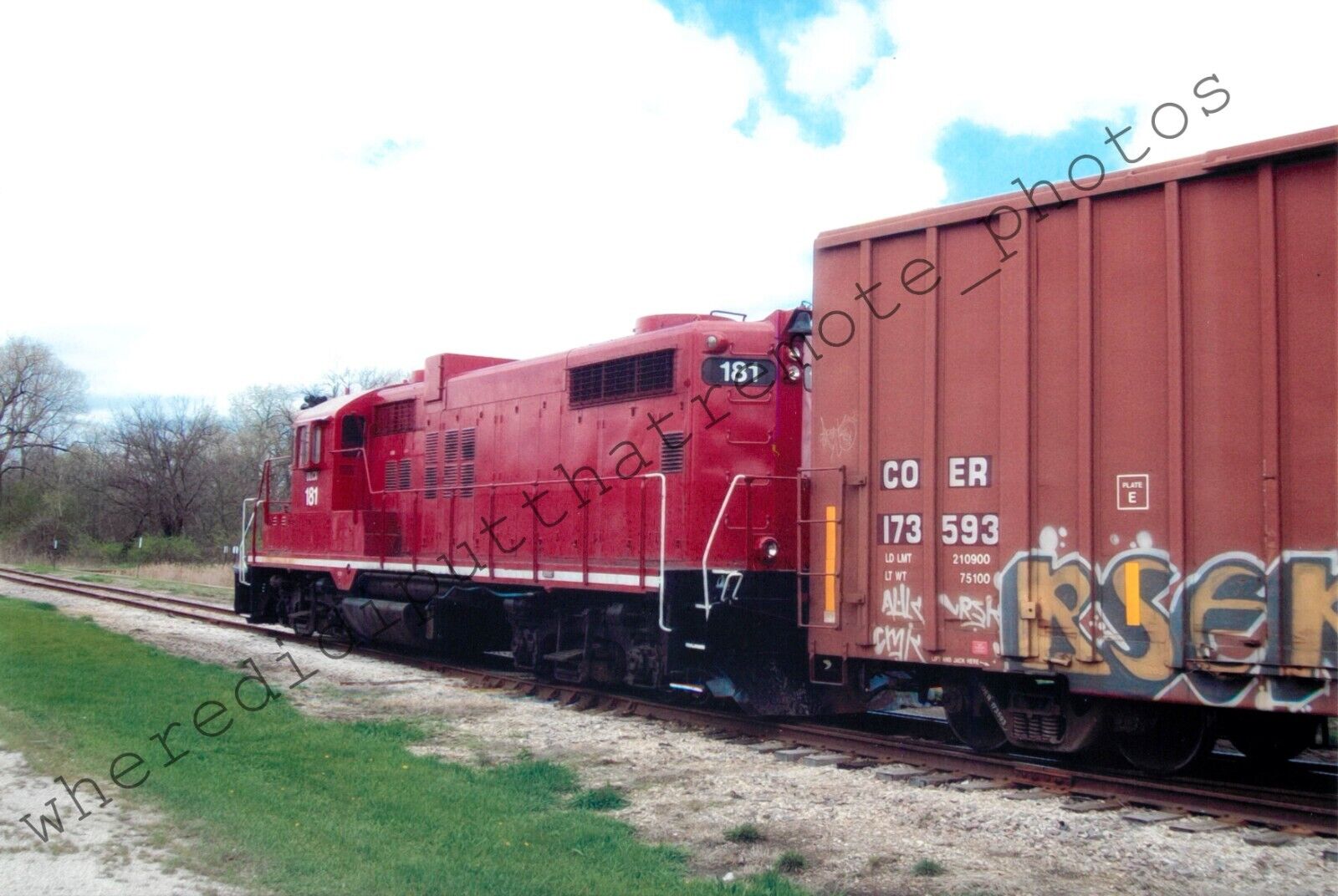 Diesel Locomotive Co LLC DLCX 181 EMD GP18 Montgomery ILL Photo 4-22-15