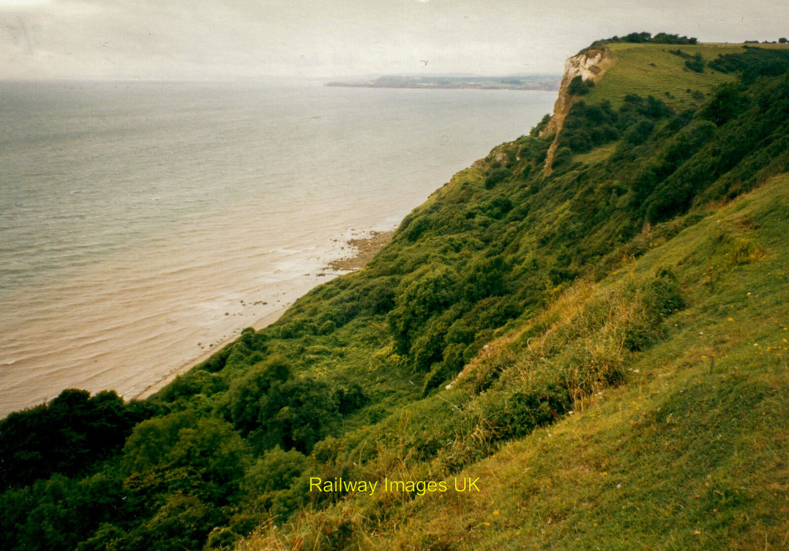 Photo 12x8 (A4) Looking towards Coxe\'s Cliff from the coast path Branscombe c199