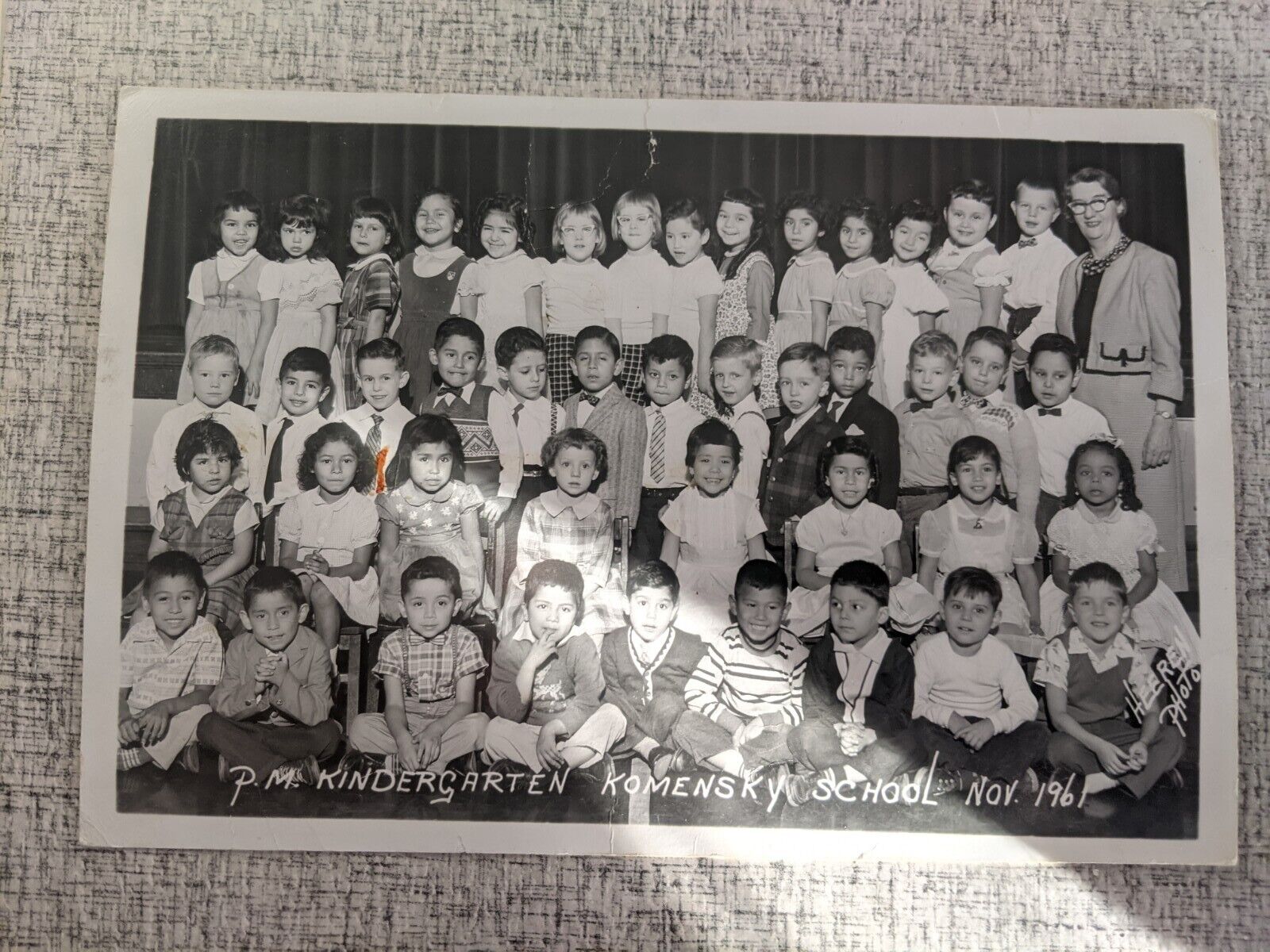 Komensky School 1961 Chicago Class Photo 9x6 Kindergarten 