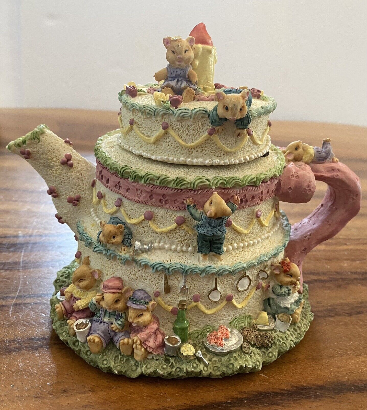 Artisan Flair Decorative Mice Mouse Birthday Cake Tea House Bank 5.25” Tall