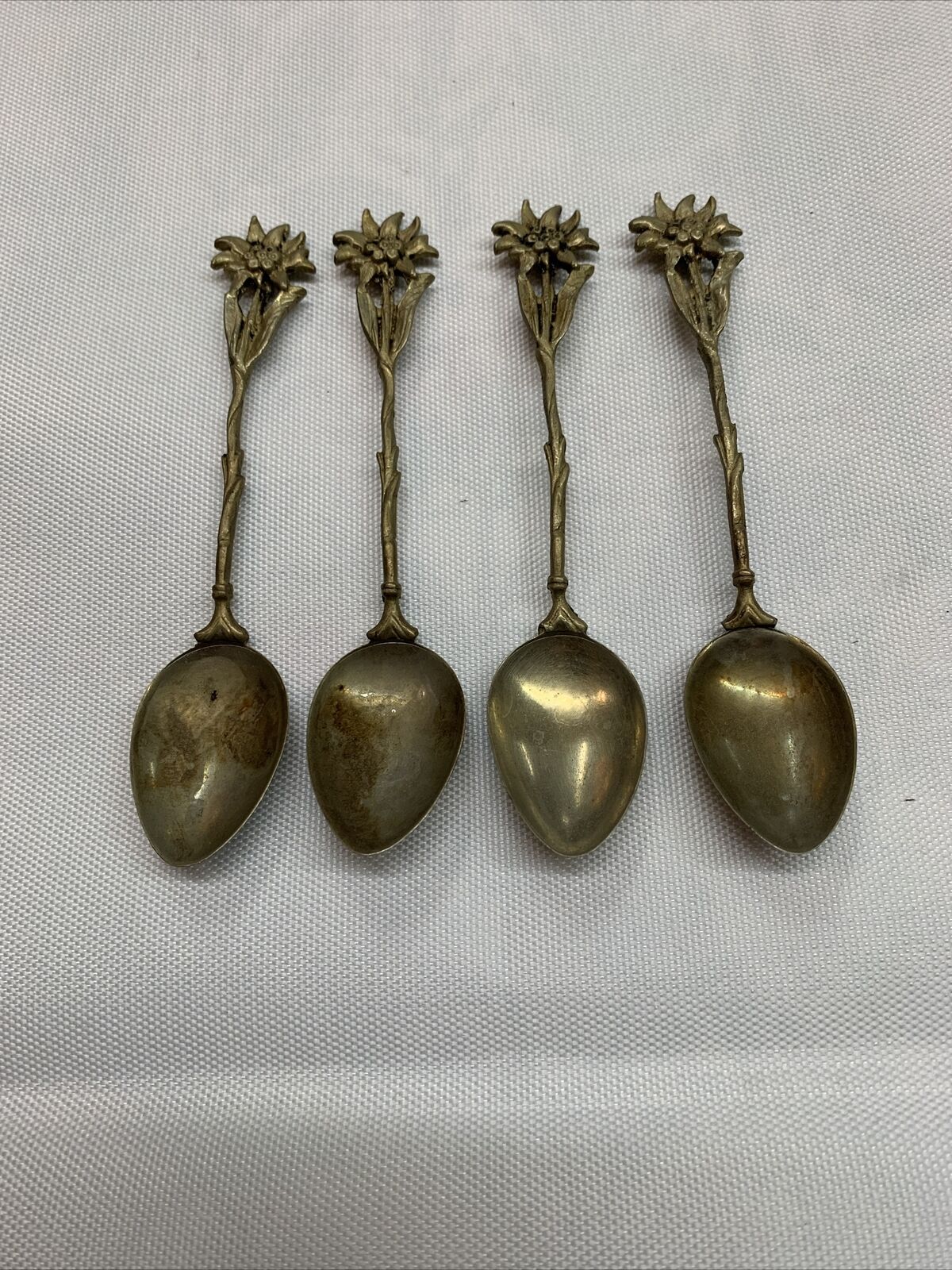 Set Of 4 Vintage Sunflower Spoons