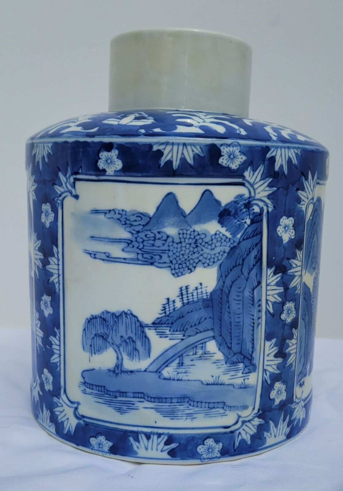 Vintage Blue and White  Porcelain Tea Jar Asian Nature  Scene No Lid Decoration 