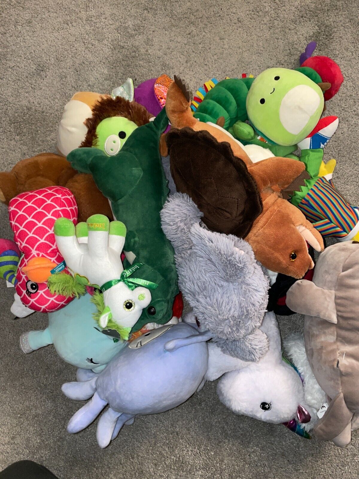 Lot of 50 Crane Claw/Carnival Machine Prizes Stuffed Animals Disney, Plush Toys