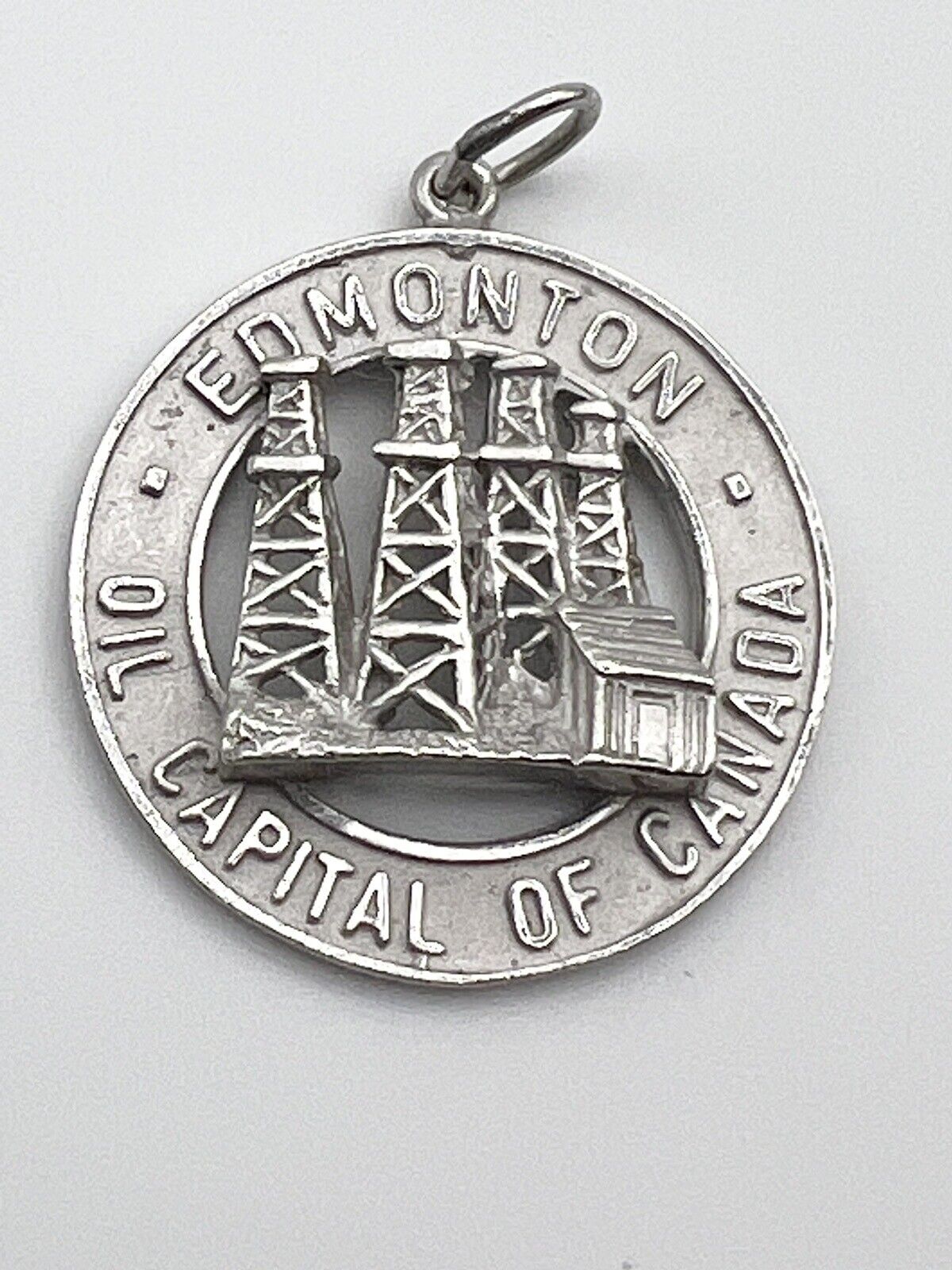 Sterling Silver Vintage Edmonton Oil Capital Of Canada Pendant Charm 1”in 5.1g