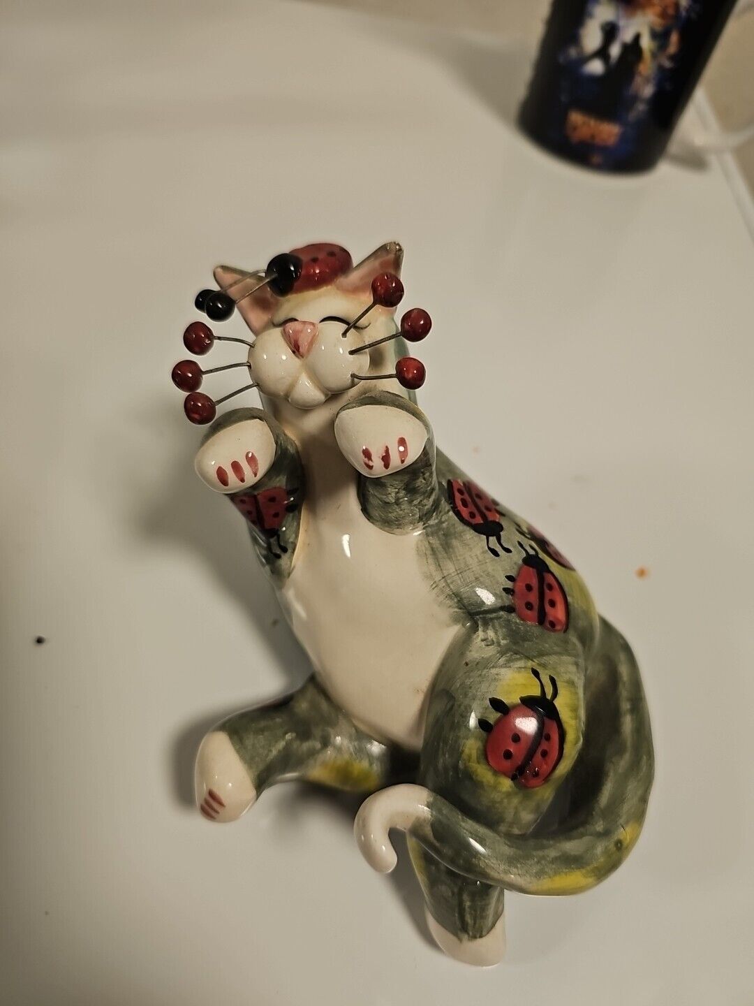 Annaco Creations 2001 Amy Lacombe Whimsical Cat/Kitten with Lady Bugs Figurine