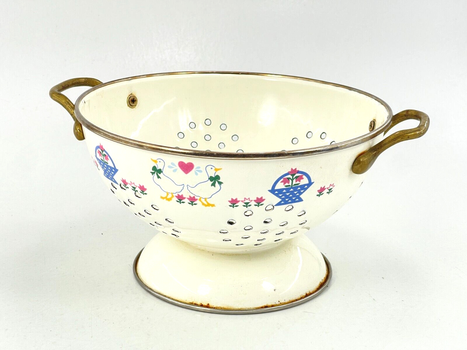 Vintage Porcelain Metal Colander Enamelware Country Kitchen Floral Ducks