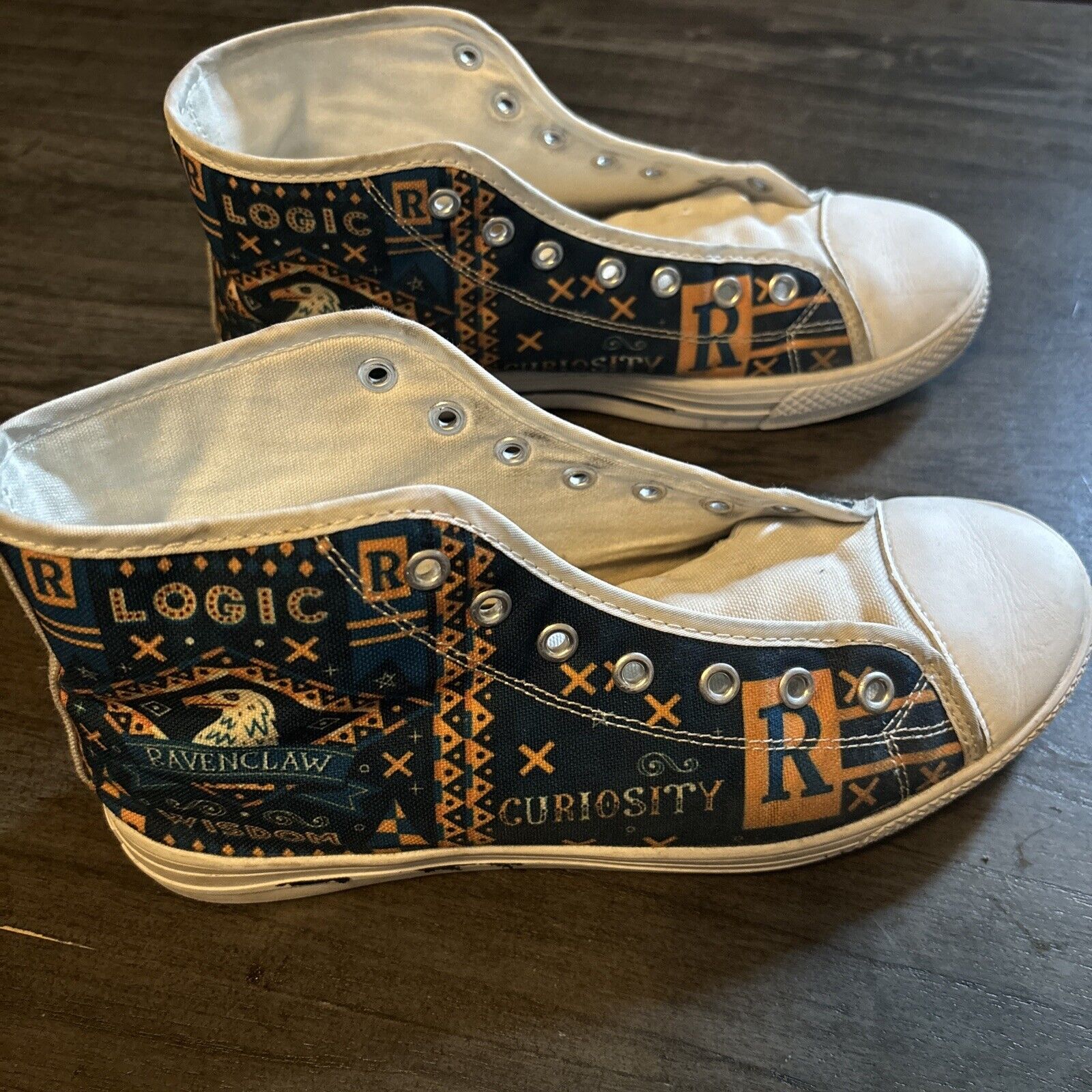 Ravenclaw High top Women’s Shoes Harry Potter Size 7.5 38 So Cute