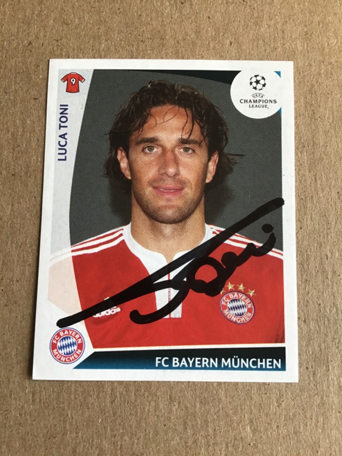 Luca Toni, Italy 🇮🇹 FC Bayern München Panini CL 2008/09 hand signed