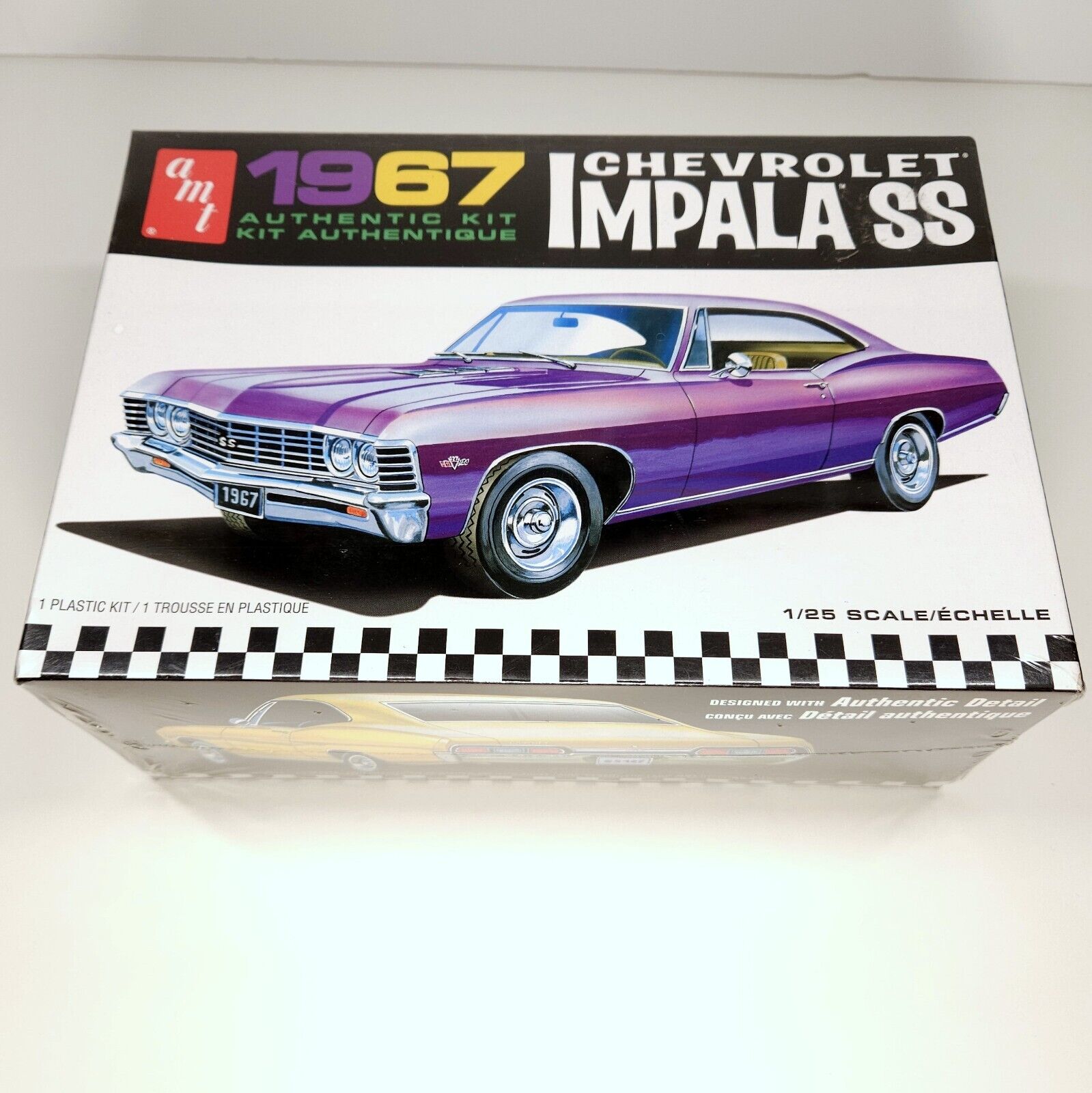 AMT 1967 CHEVROLET IMPALA SS Model Car Kit SEALED 1/25 Scale #AMT981M/12 Chevy
