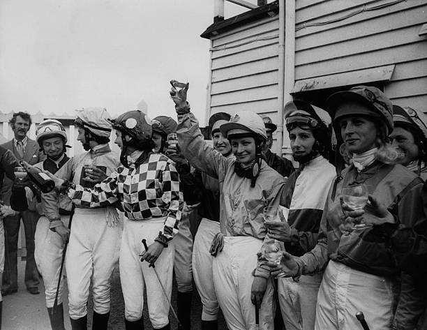 Jockey Carol Dyson Toasted By Her Fellow Jockeys Before A Race Folkes 1972 PHOTO