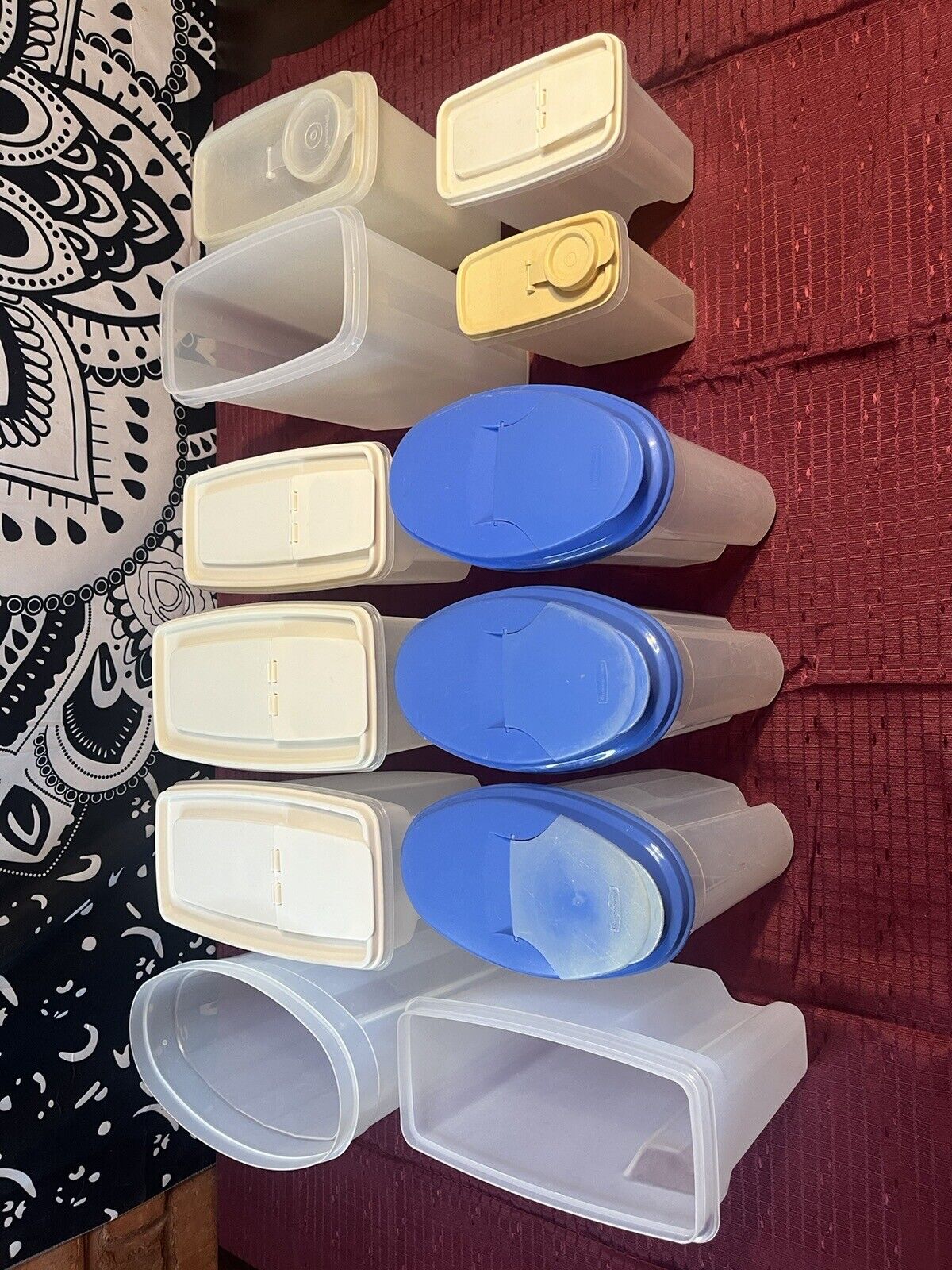 Tupperware And Rubbermaid Servin Saver Lot- 12 Total-9 With Lids-Various Sizes