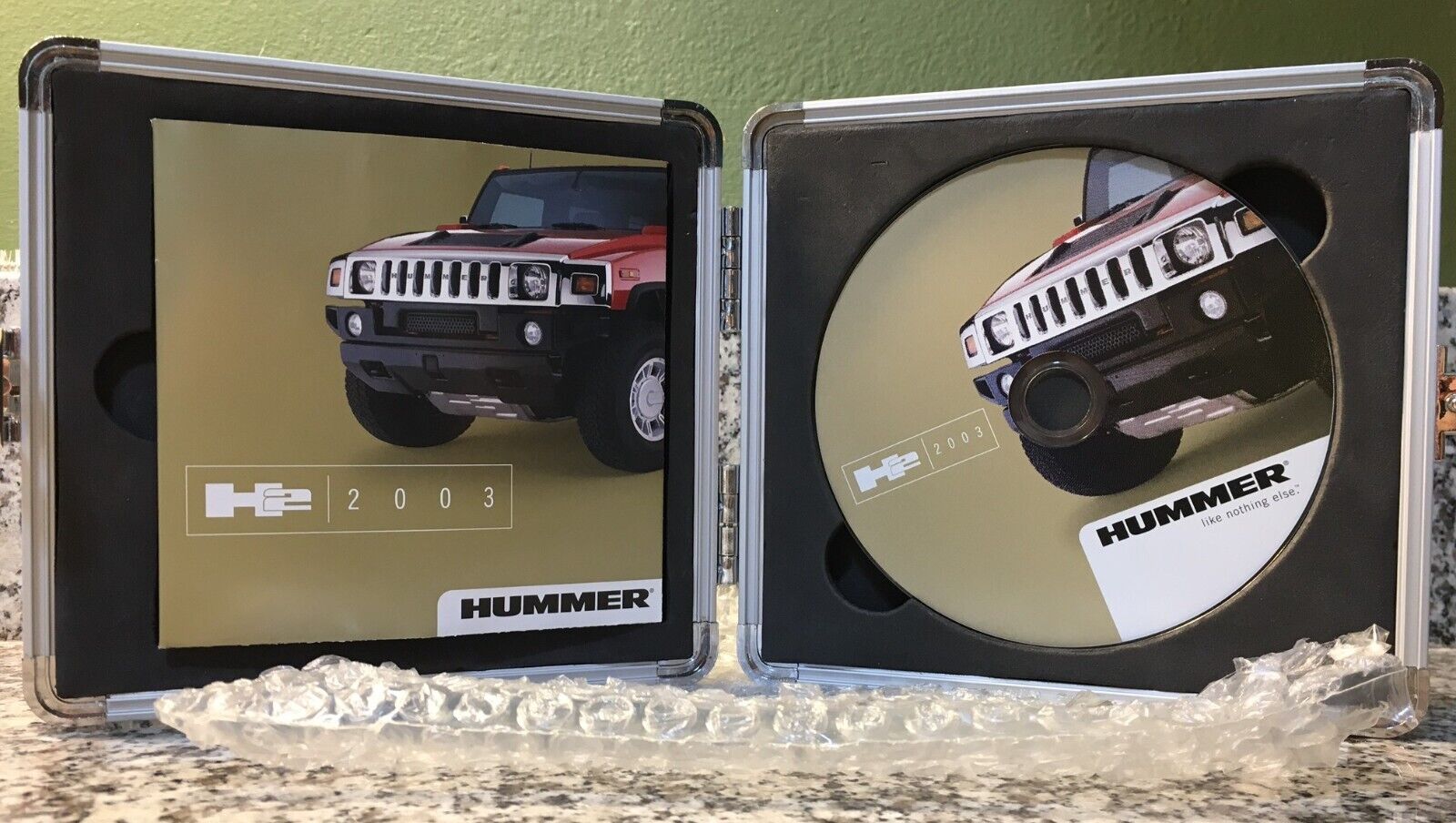 RARE *2003 H2 HUMMER* Metal Media Promo Kit - Poster CD Auto GM General Motors