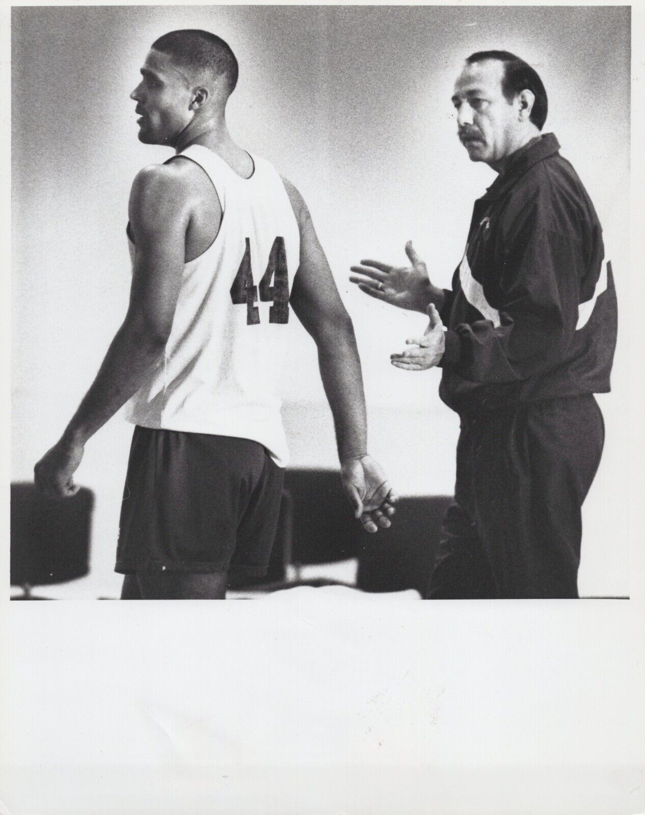 Chris Ford + Rick Fox (1994) ❤  Basketball Sport Press Original Photo K 356