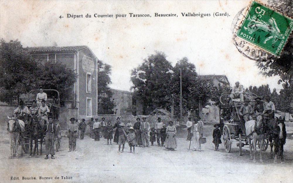 CPA 30 VALLABREGUES - DEPARTURE FROM THE MAIL FOR TARASCON BEAUCAIRE (BEAU DILIGENCE