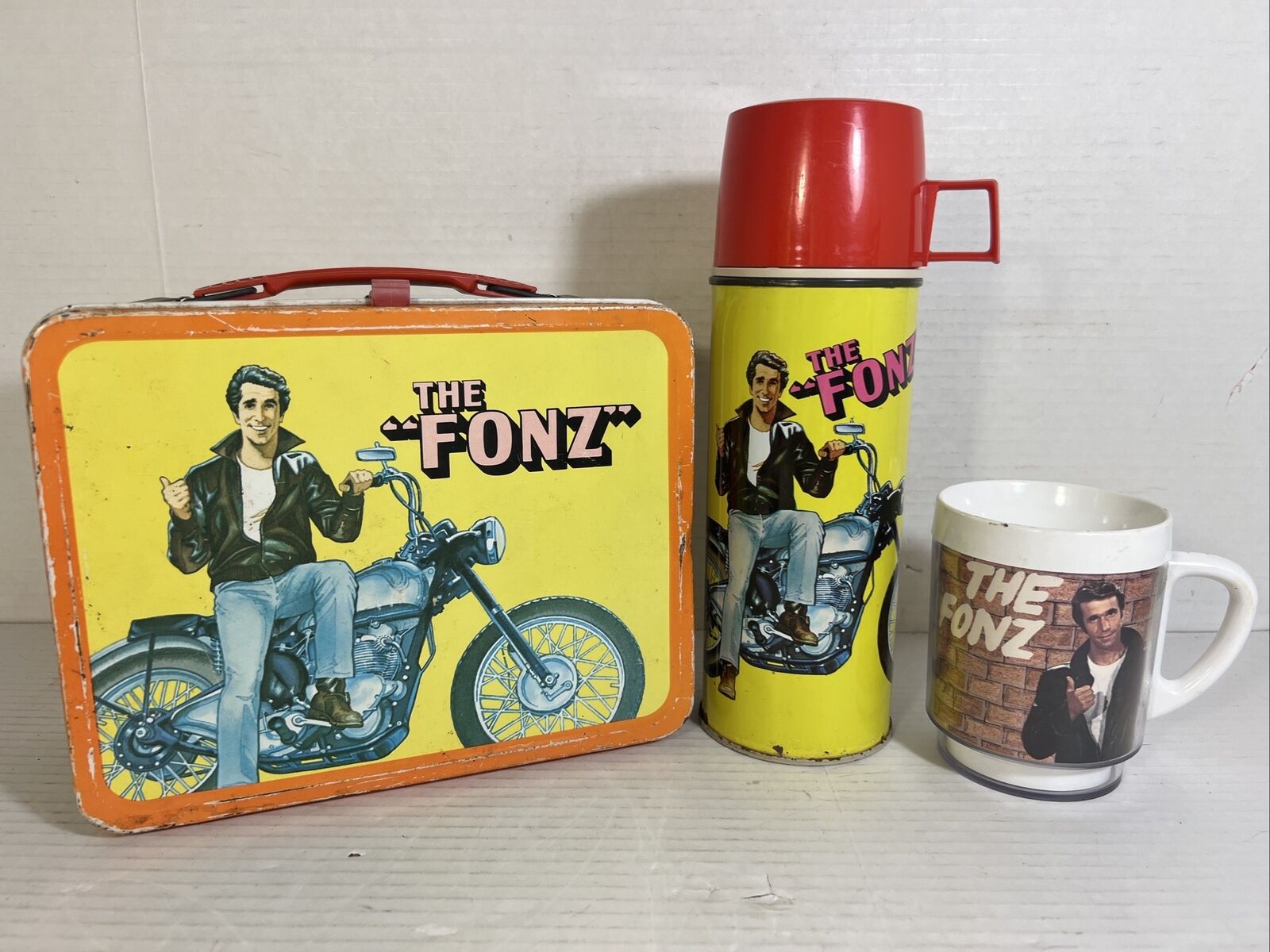 The Fonz Lunchbox & Thermos 1976 Paramount Pictures FONZ Happy Days W/ Mug