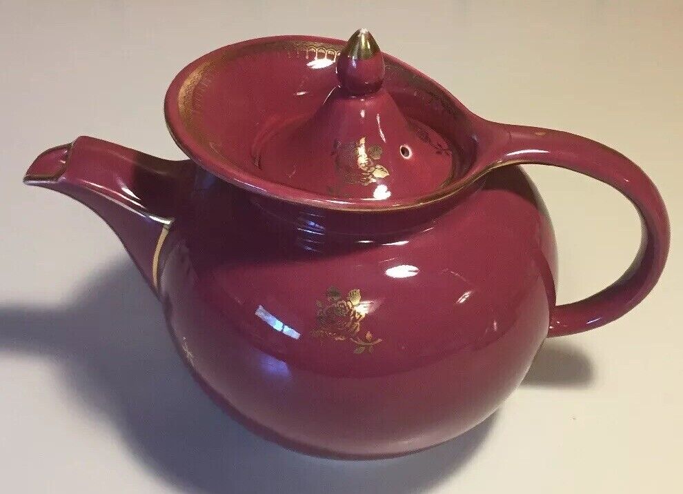 Vintage Hall Windshield 6 Cup Teapot 0693 Burgundy Gold Roses