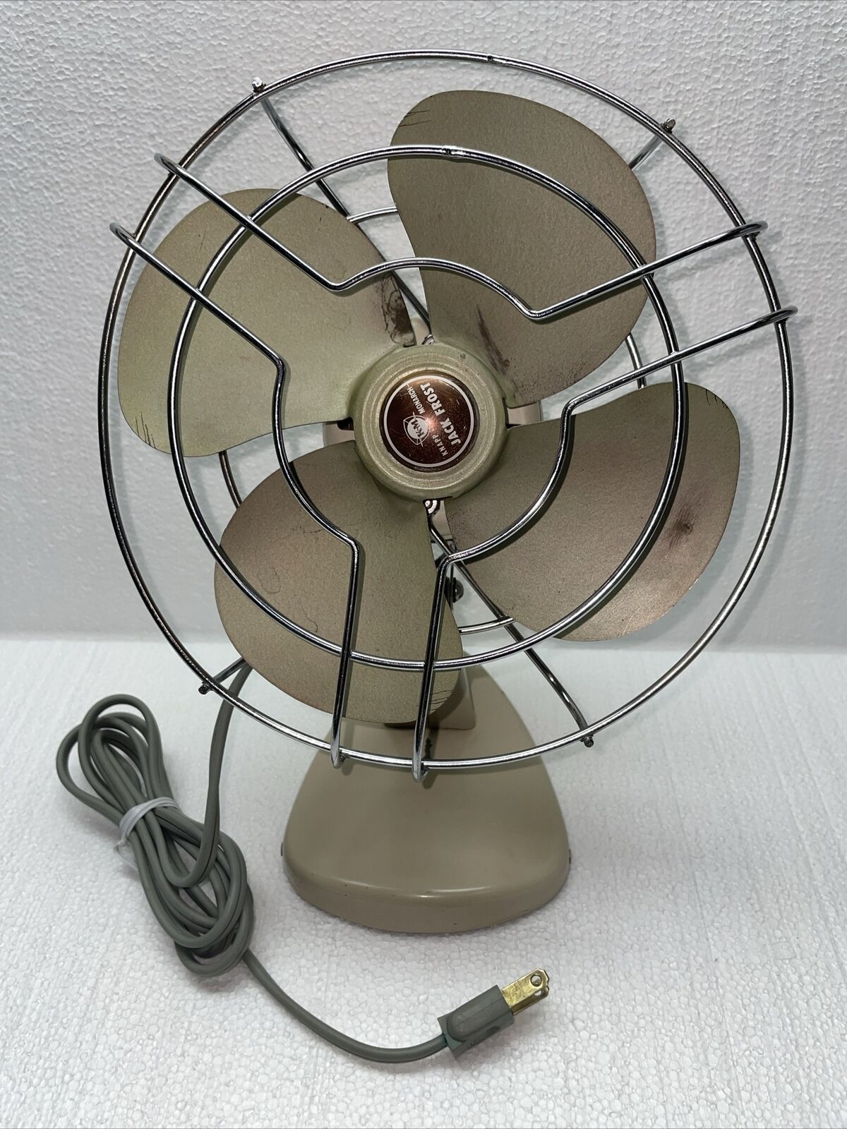 Vintage 8” KM Knapp Monarch Jack Frost Fan # 1-202A USA Works Great