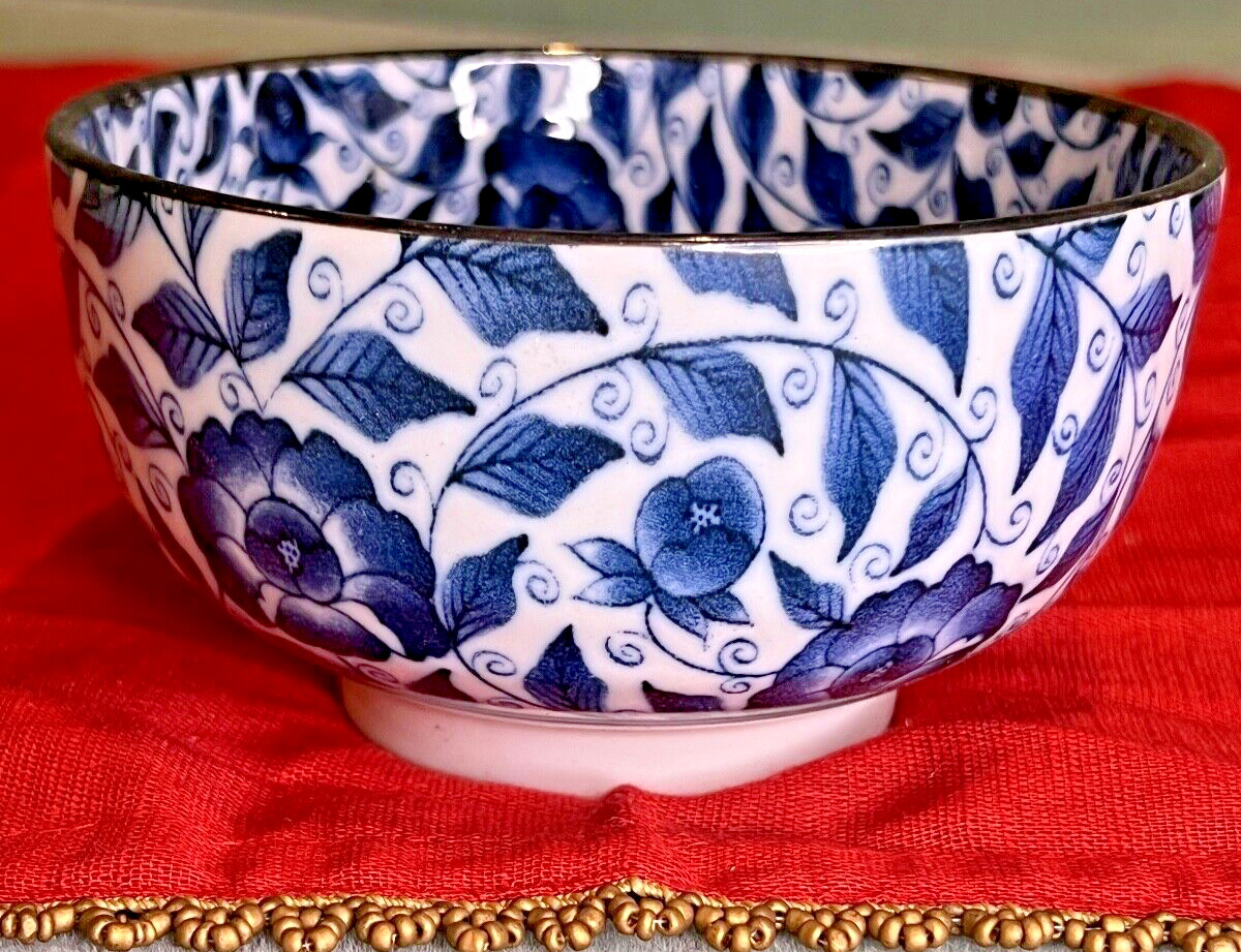 Vintage Blue & White Floral Rice/ramen Bowl, Japanese