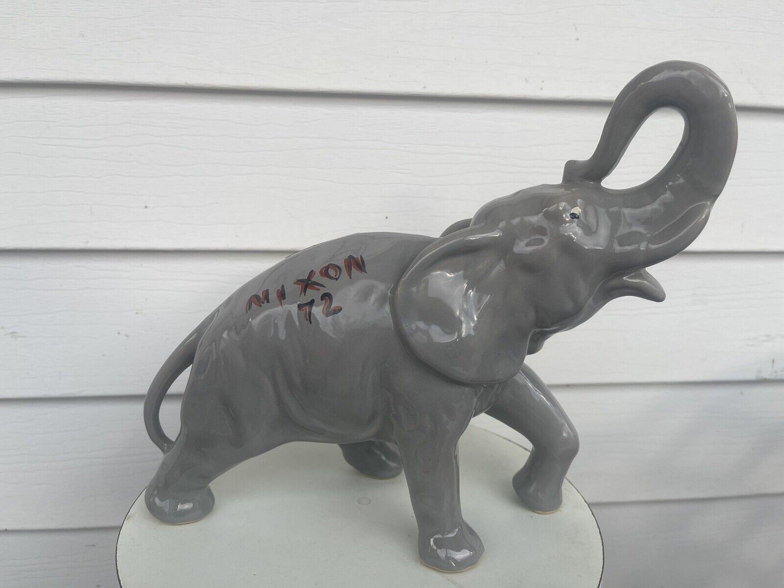 Robinson ransbottom pottery 1972 Republican Convention Nixon Elephant  Mint