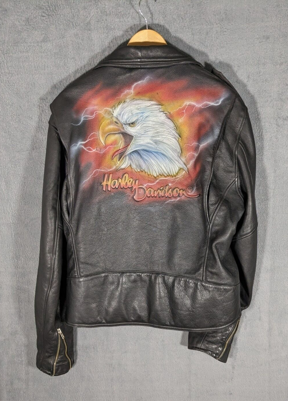 VTG Custom Authentic Harley Davidson Leather Jacket Screaming Eagle size 48