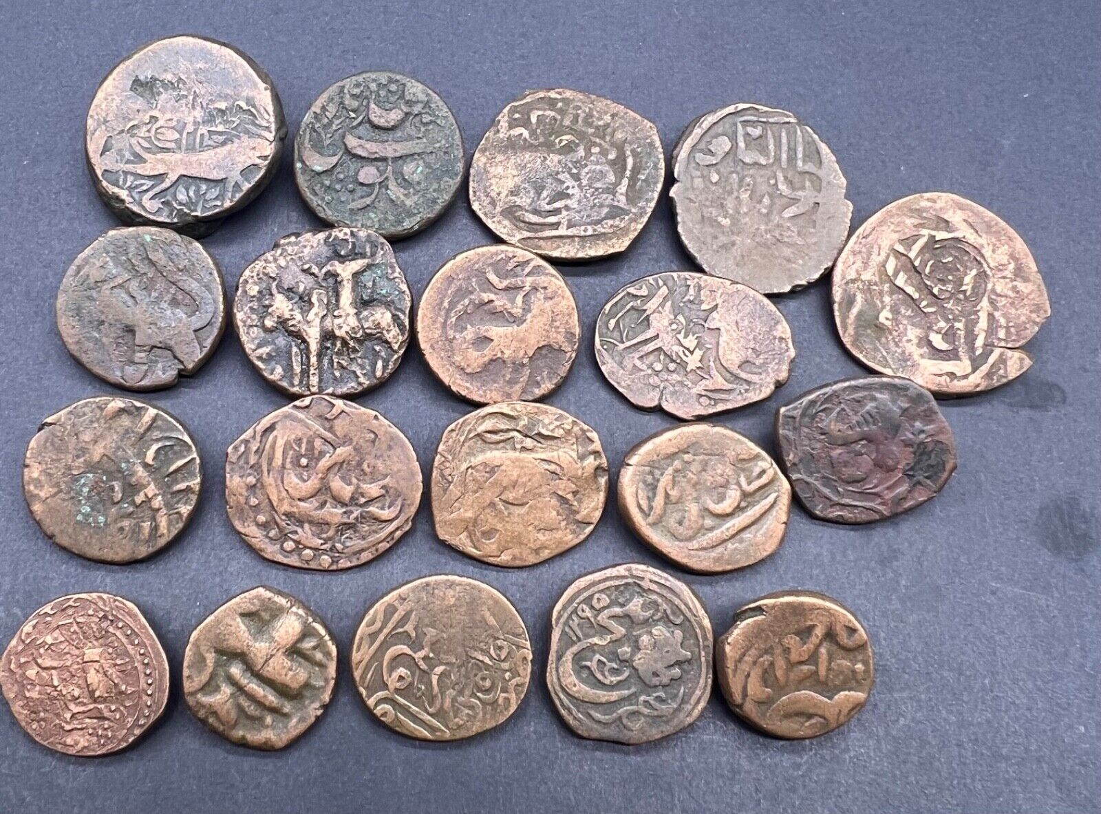 Lot Of 20 Pics Rare Ancient Old Islamic Different Eras Copper Fulos Coins