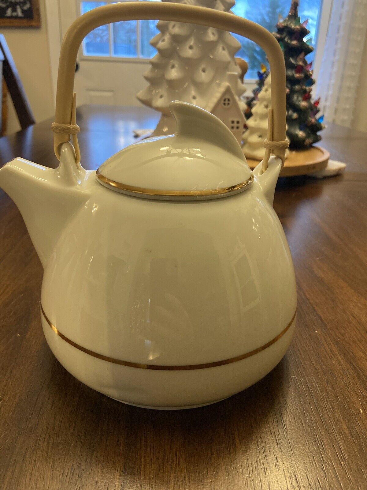 Vintage Robinson Design Group Teapot Japan 1989 Cream With Gold Trim & Bamboo
