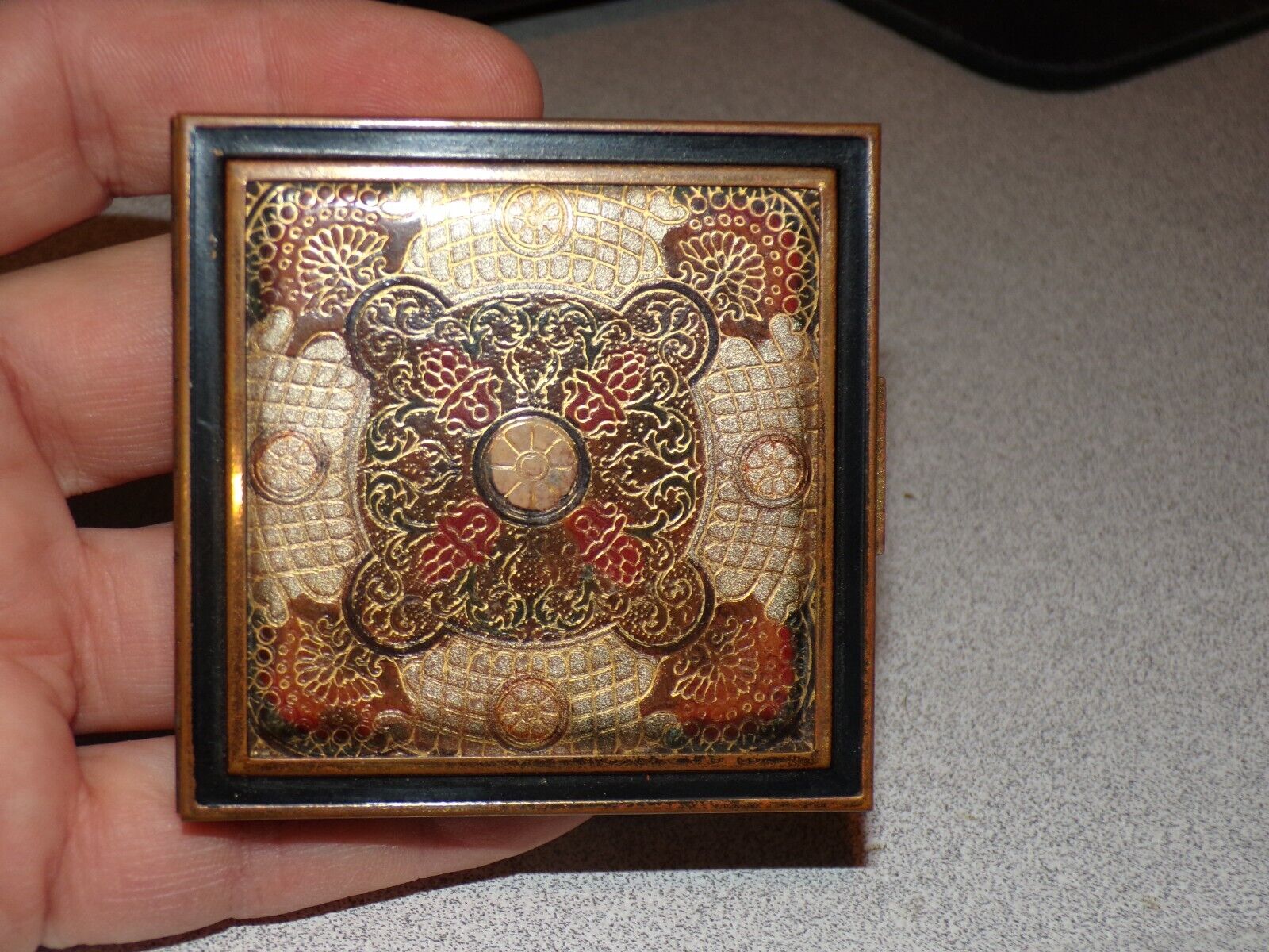 Vintage Powder Compact by Zell (511V)