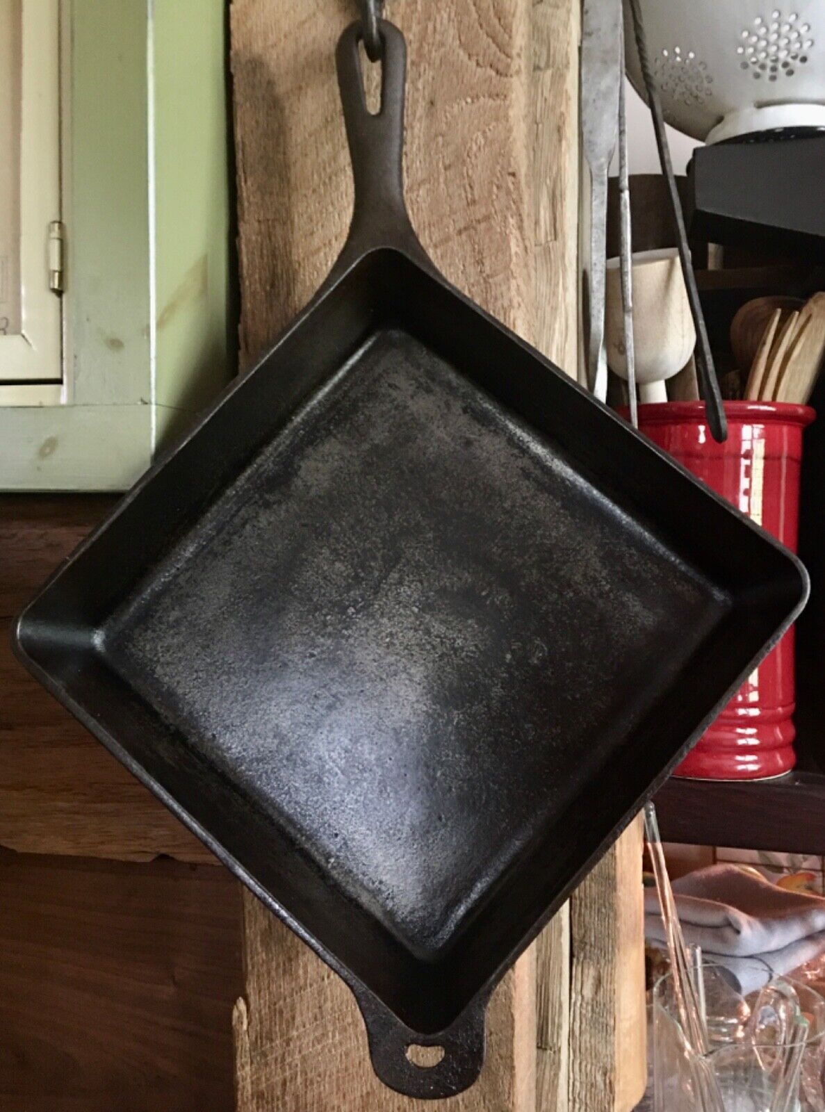 Vintage Griswold #768 A Cast Iron Square Fry Skillet Flat and Clean
