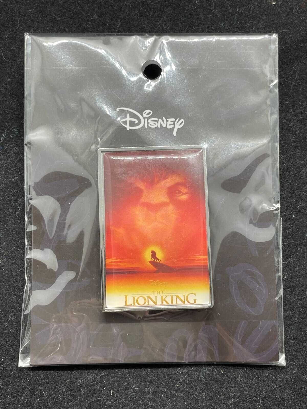 Disney Pin - Korea Exclusive - IKNOWK - The Lion King - Simba Mufasa Poster