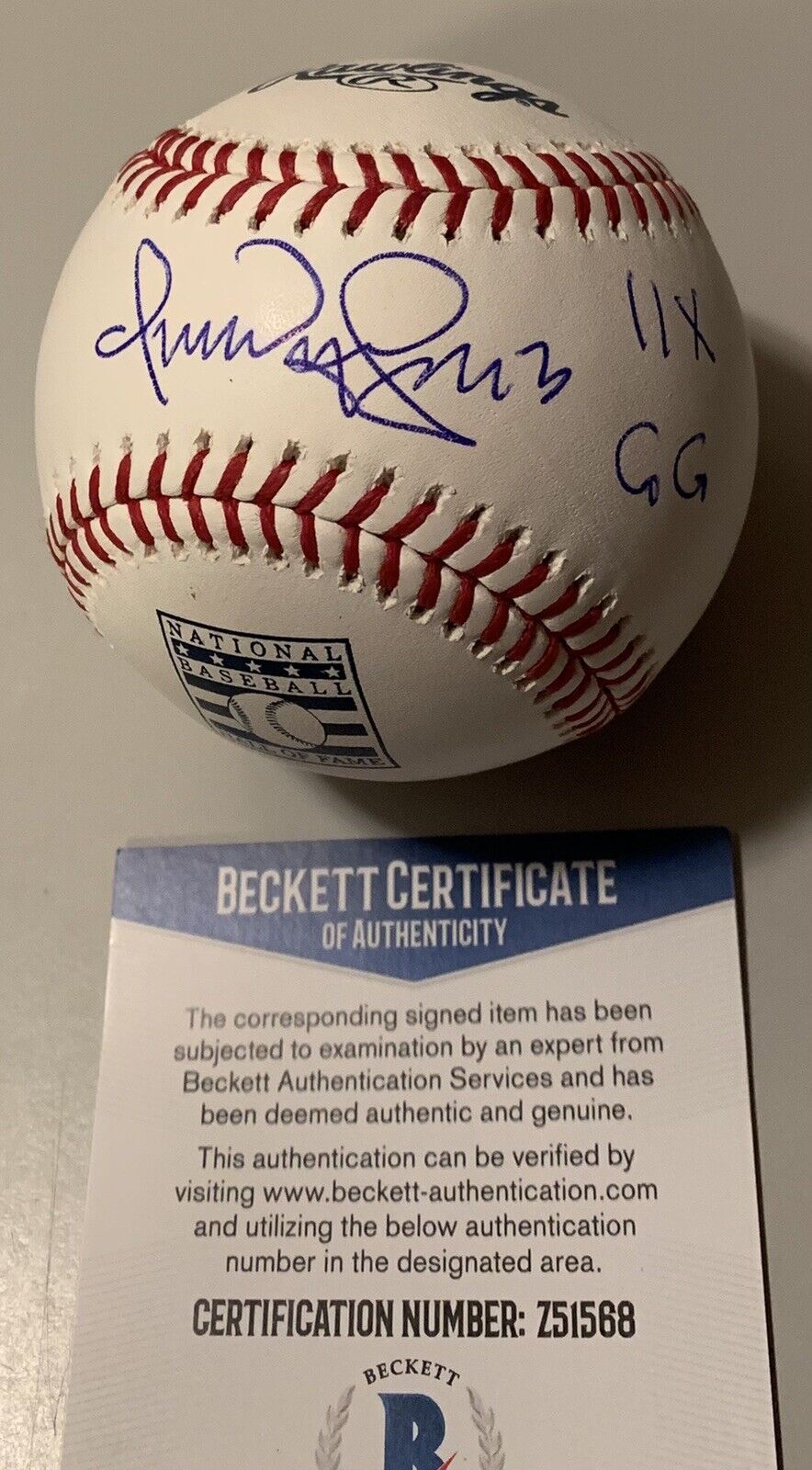 Omar Vizquel Cleveland Indians “11 X GG” Signed Major League Baseball Beckett
