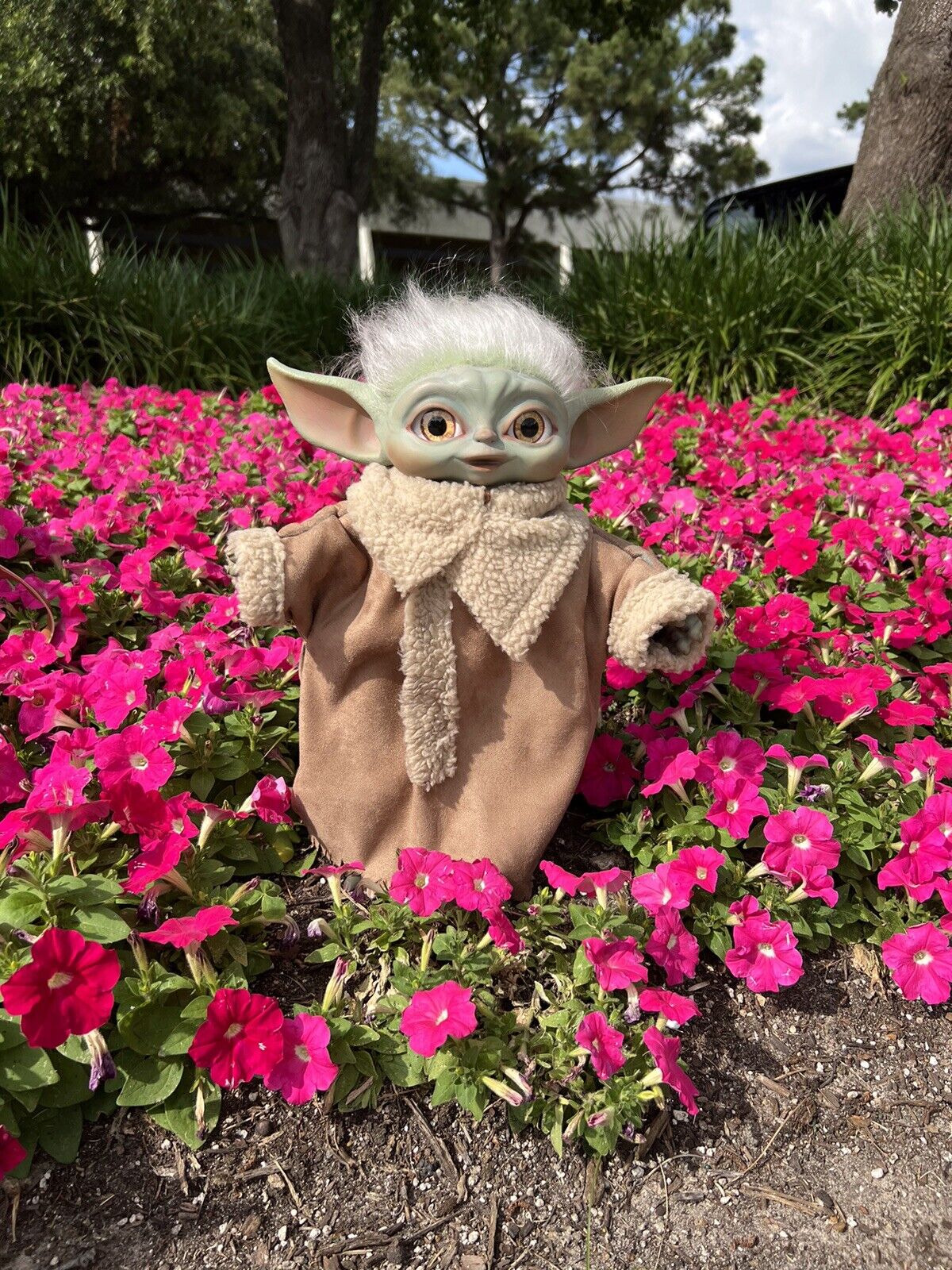 Custom painted  Realistic Baby Yoda, Grogu, The Mando, Reborn Doll baby Einstein