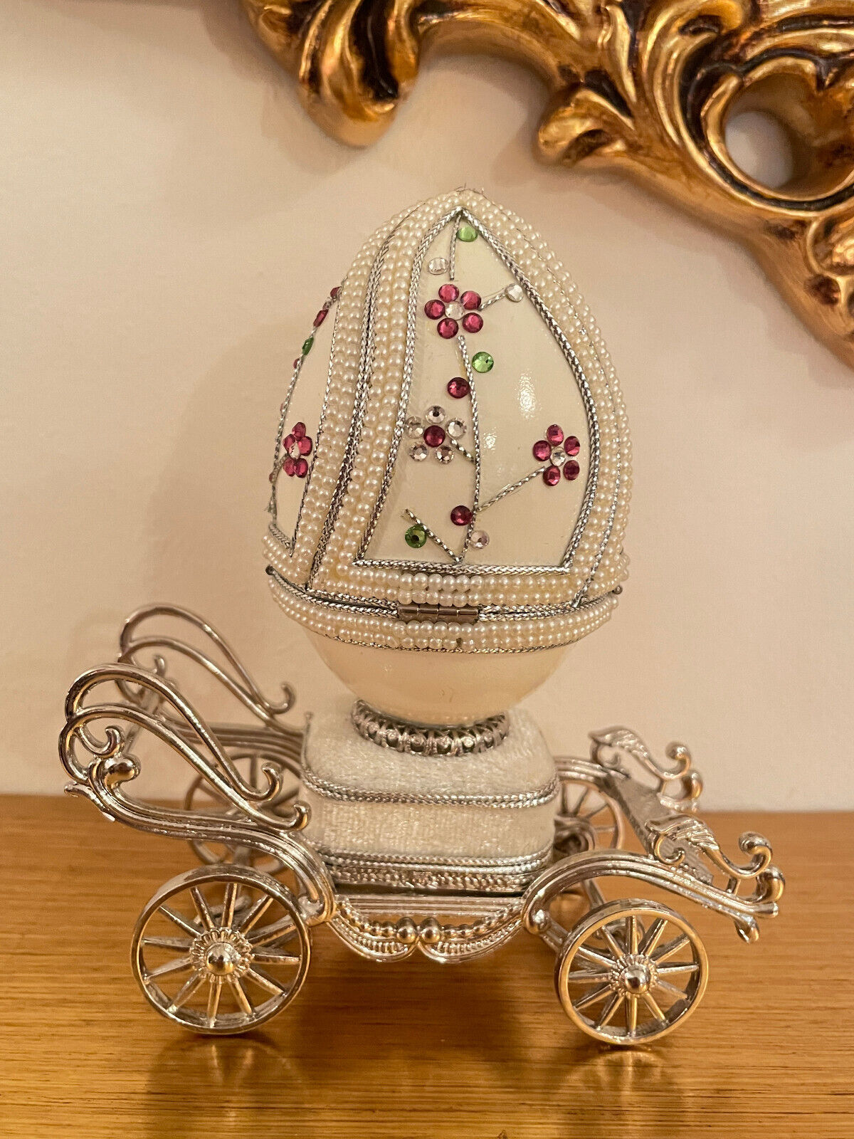 Royal Faberge egg handcarved music box & 3 ct Diamond Faberge Jewelry Fabergé