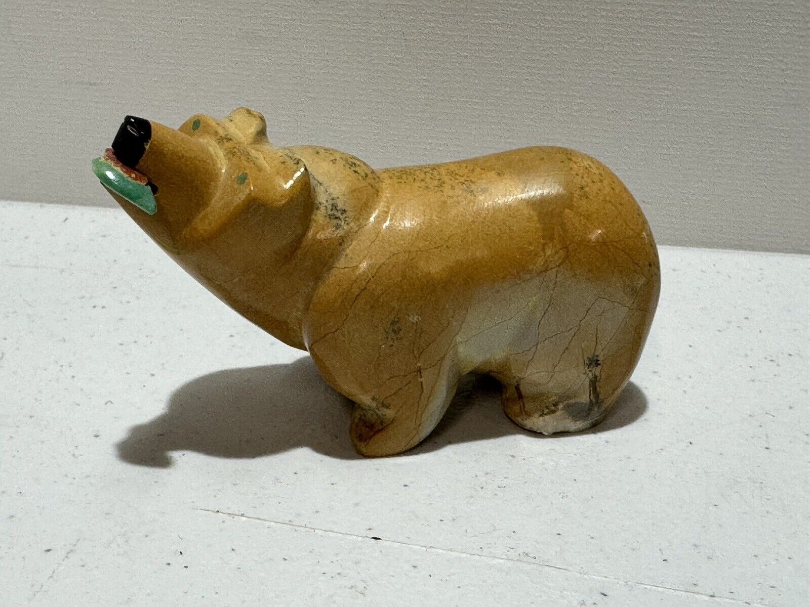 Brown Bear Zuni Fetish Carving - Enrike Leekya