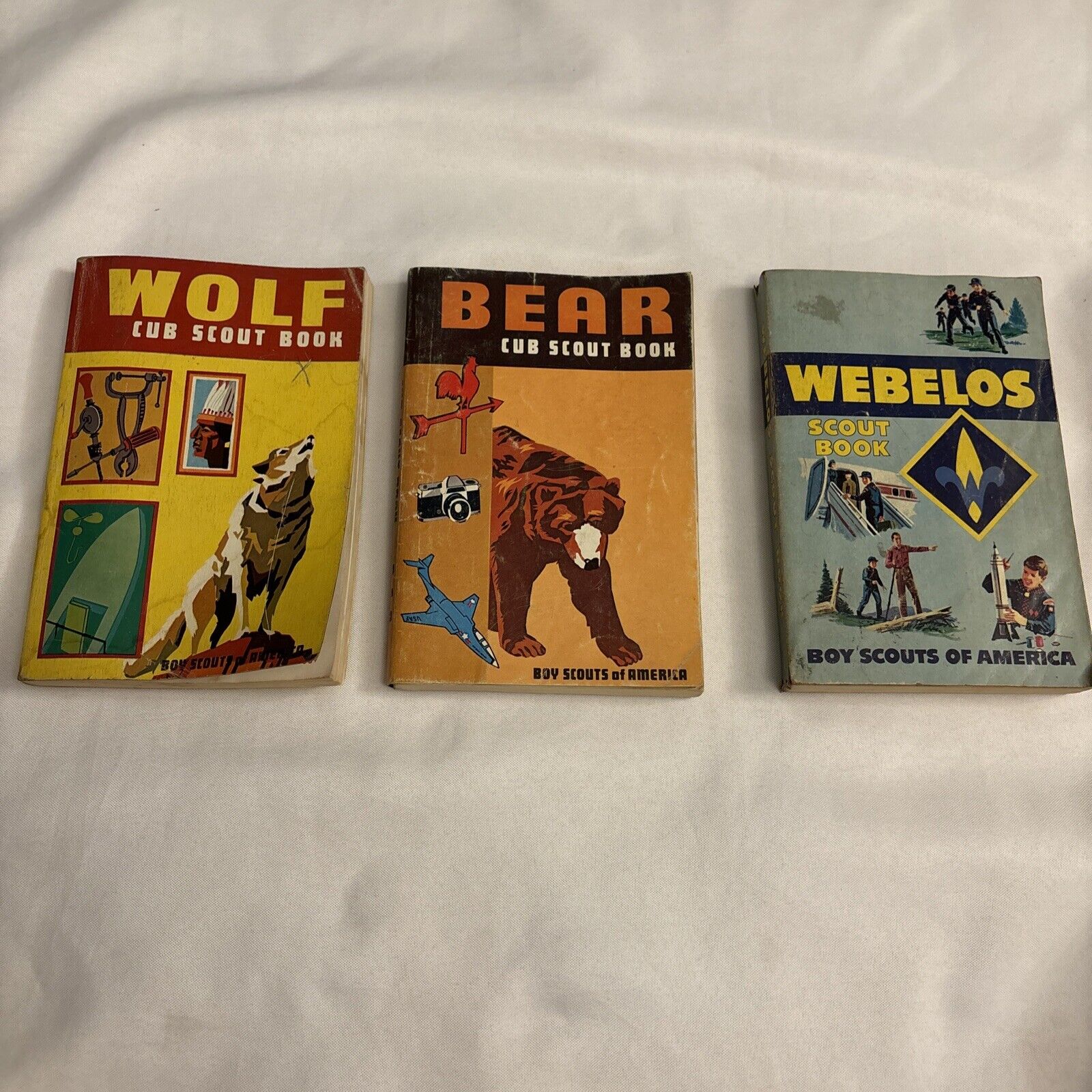 3 Vintage Cub Boy Scout Books (1967 - 1970)  WOLF - BEAR - WEBELOS BSA
