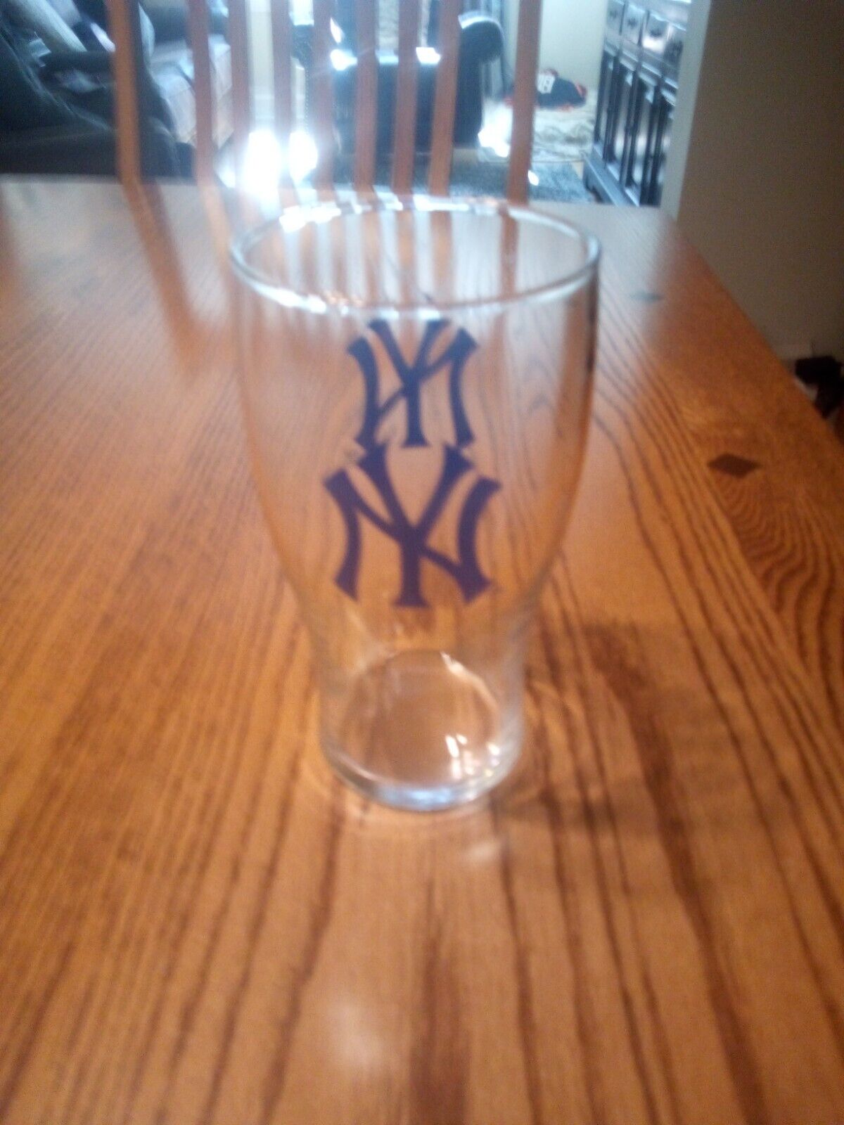N.Y. Yankee beer glass 