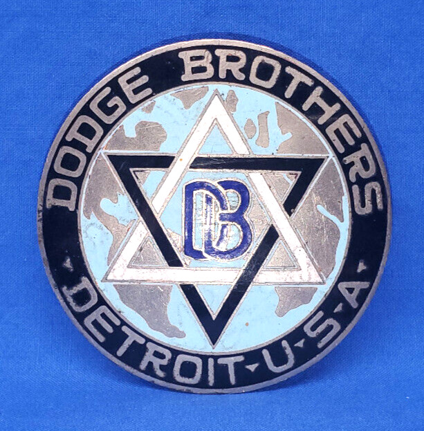 Vintage 1914-1916 Dodge Brothers Radiator Emblem Badge