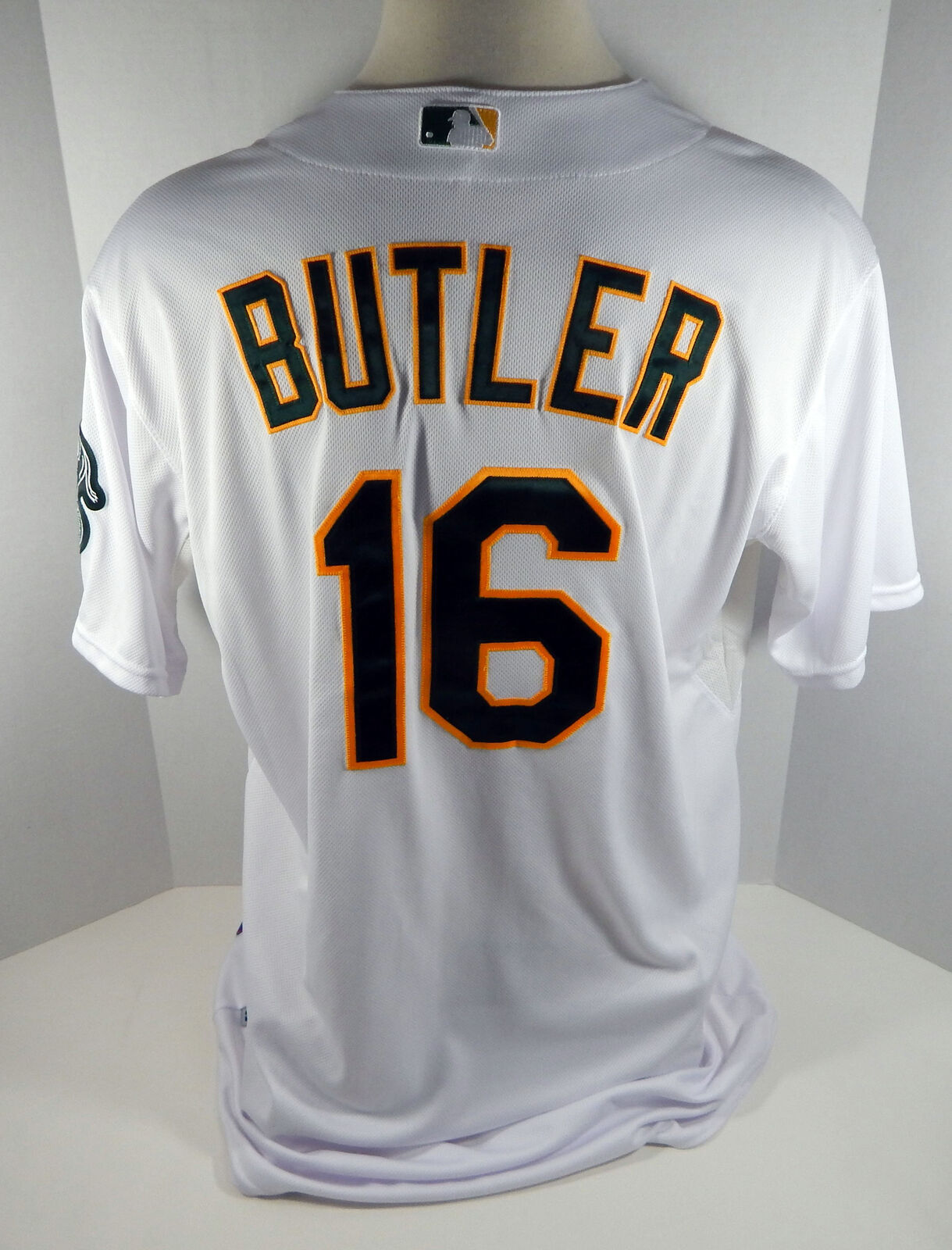 2015 Oakland Athletics A\'s Billy Butler #16 Game Used White Jersey