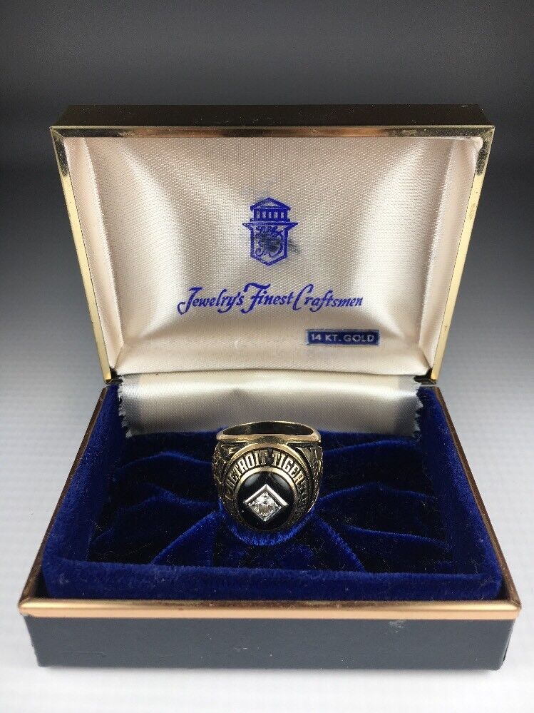 Detroit Tigers 1968 Balfour World Series Championship Ring with Presentation Box