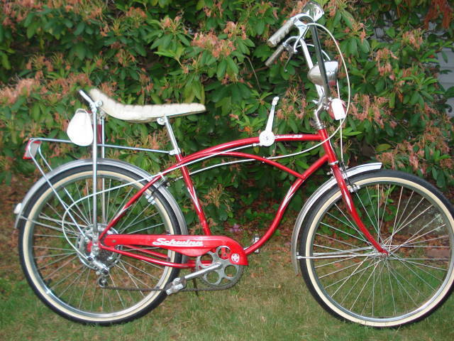 Schwinn Huffy adult banana seat muscle bike bicycle stingray fastback columbia