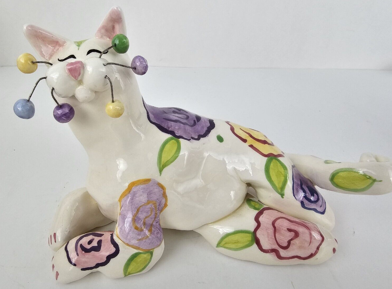 2001 Annaco Creations Amy Lacombe Whimsiclay Laying CAT Figurine Purple Pink 6\