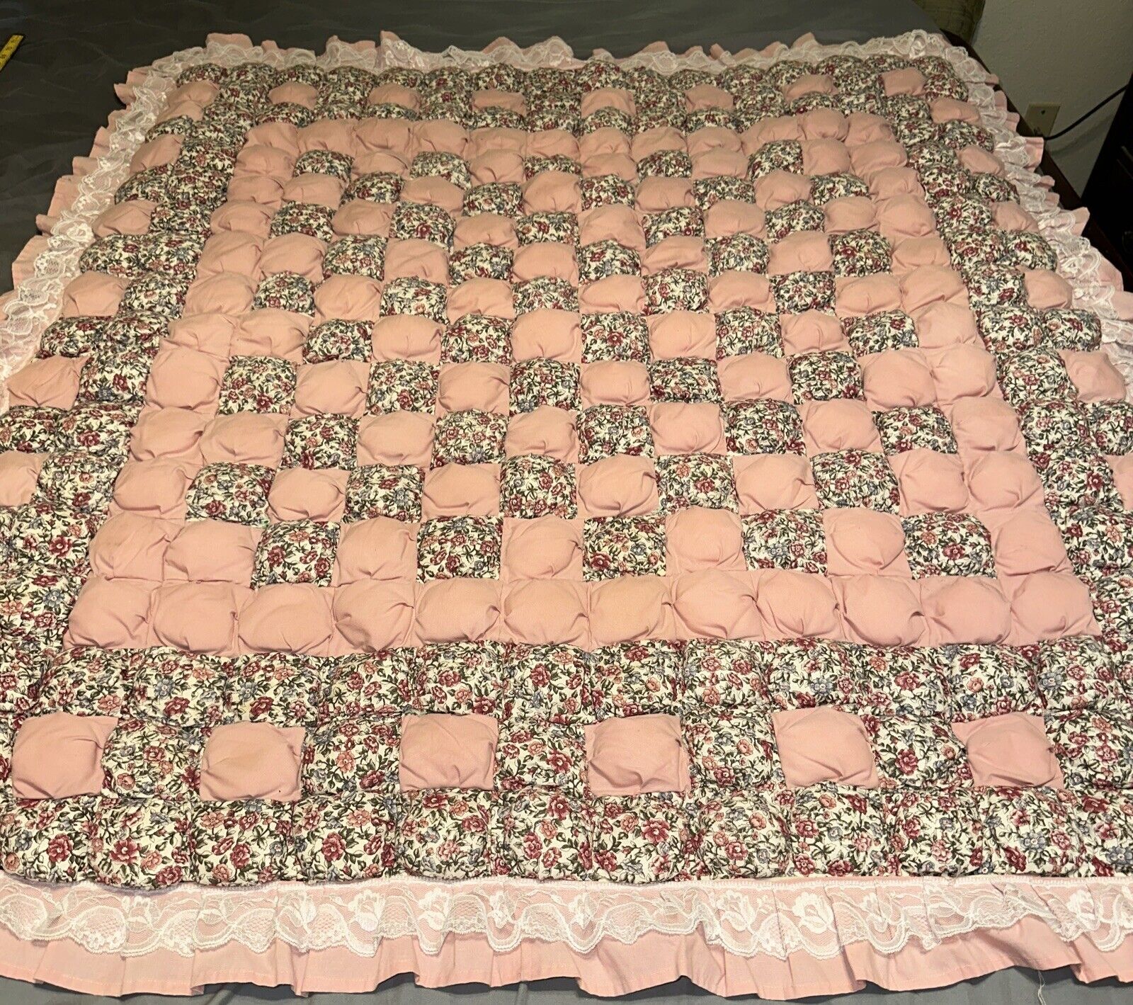 Vintage Patch Work Puff Quilt Blanket Pink Flower Design 54x48”