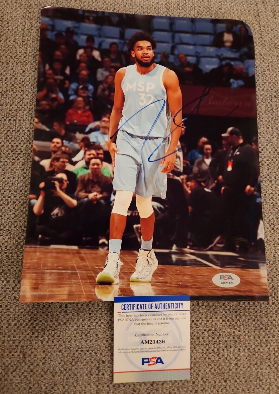KARL-ANTHONY TOWNS SIGNED 8X10 PHOTO MINN TWOLVES PSA/DNA AUTHENTICATED #AM21426