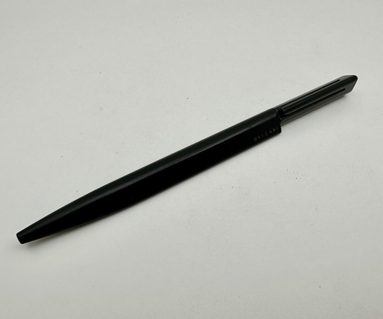 Vintage BVLGARI Eccentric Black Metal Ballpoint Pen