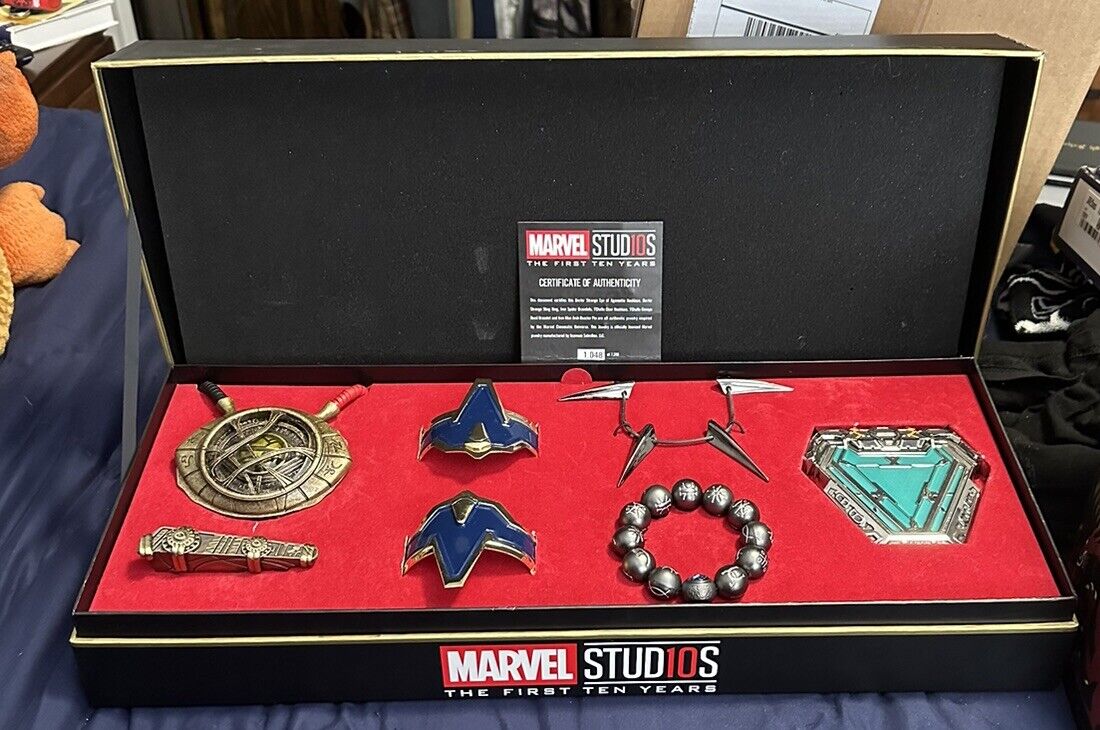 marvel studios the first ten years (1,048 Of 7,200)