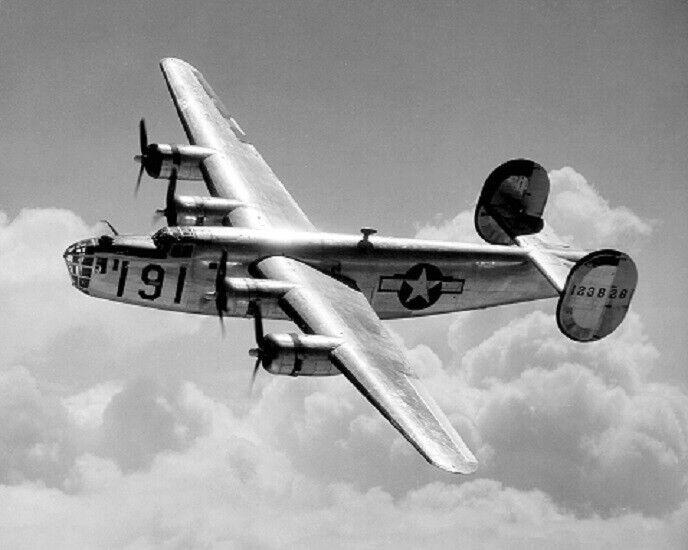USAF Consolidated B-24 Liberator Bomber in flight WWII 8x10 Photo 234a