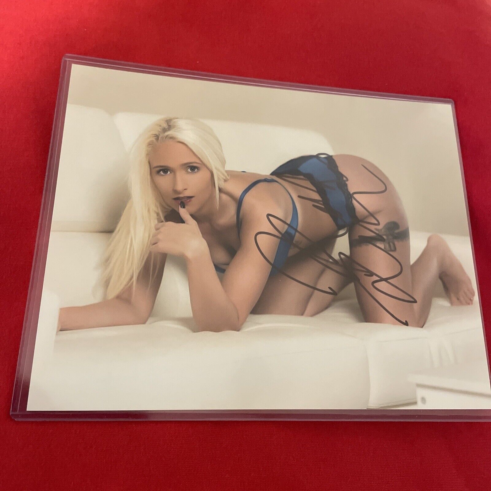 Kelsey Turner Playboy Model Autograph Picture Certified Authentic 