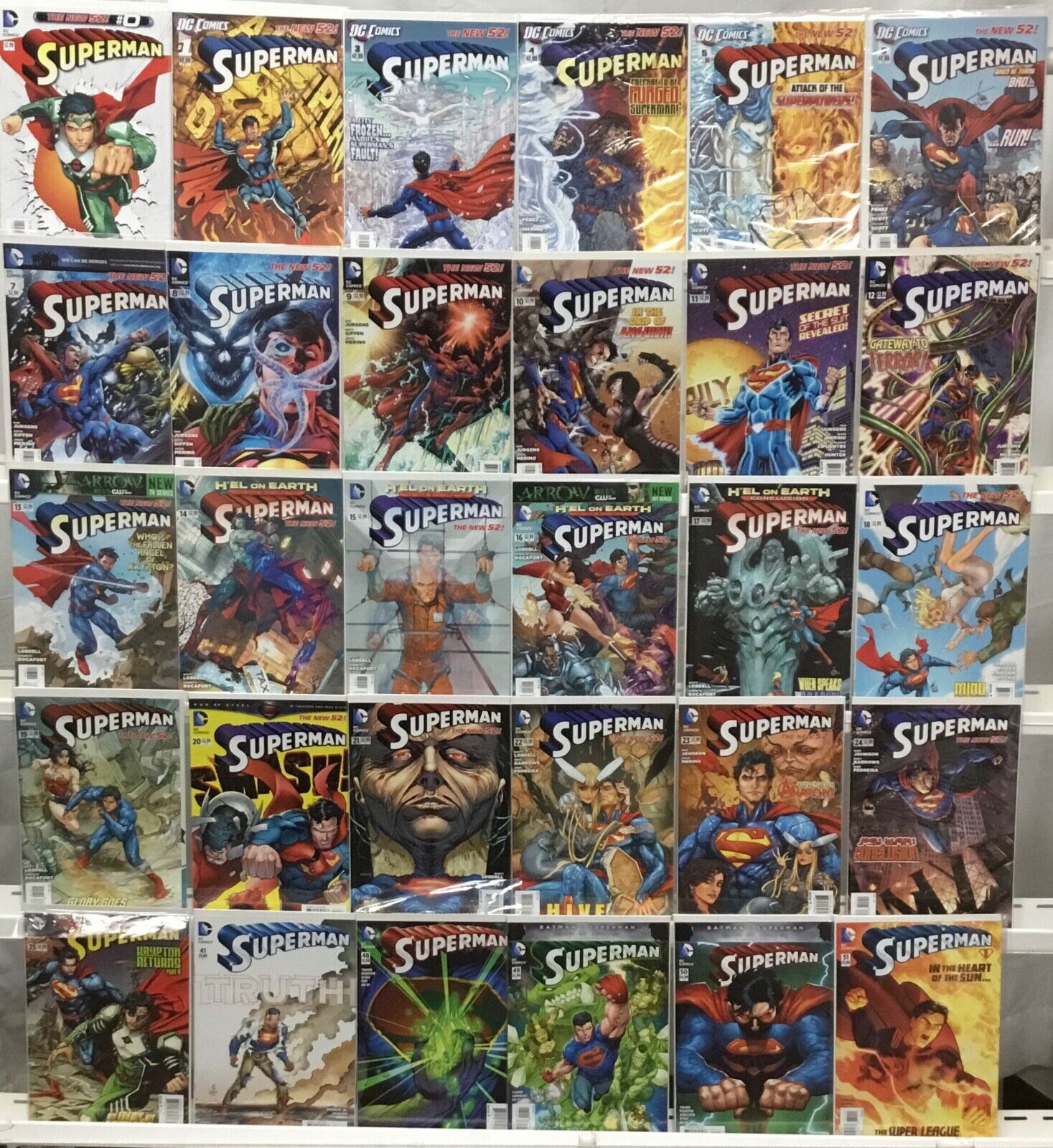 DC Comics Superman New 52 Comic Book Lot of 30 - Hell on Earth