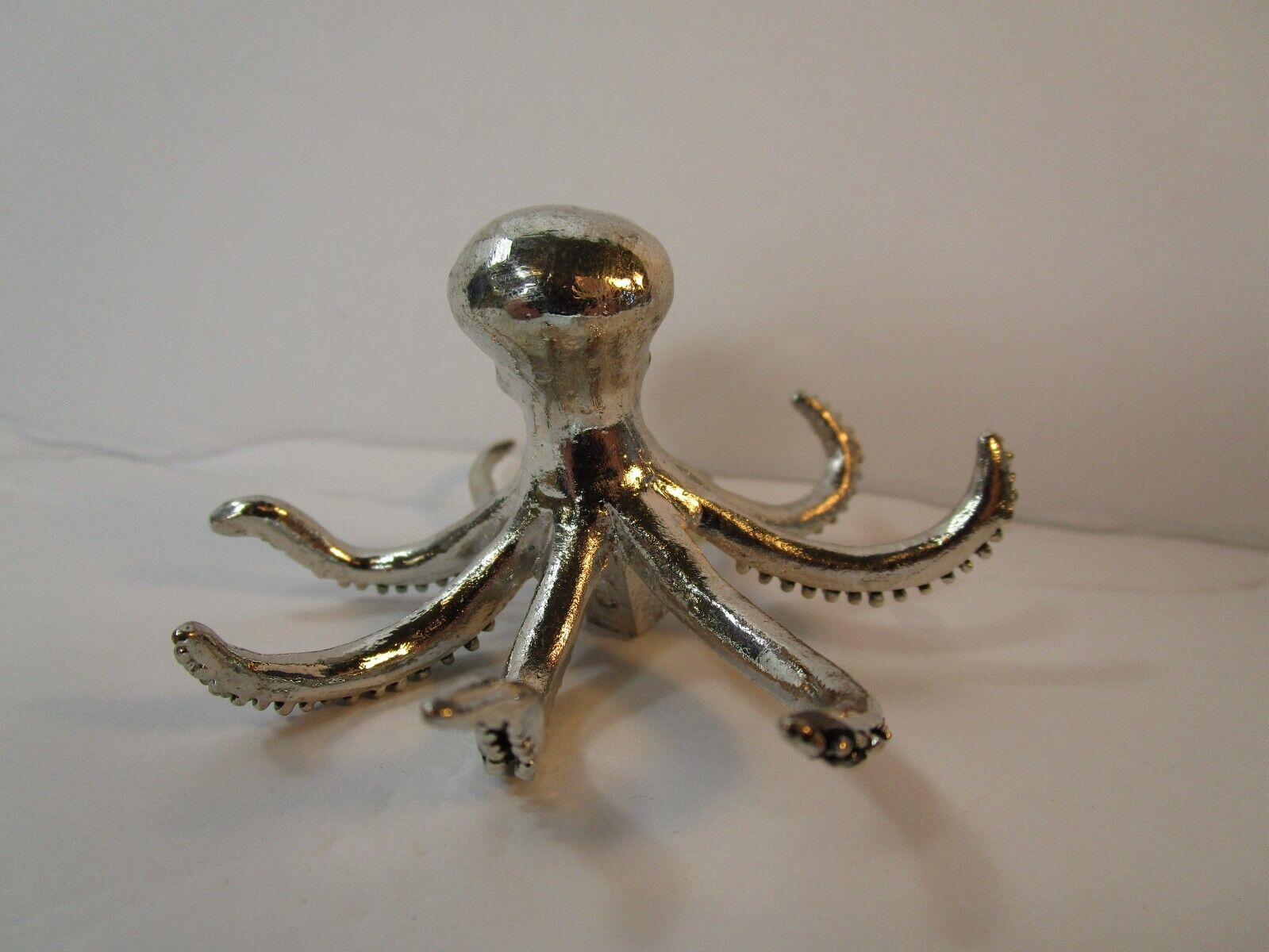 Metal octopus figurine 1.5\