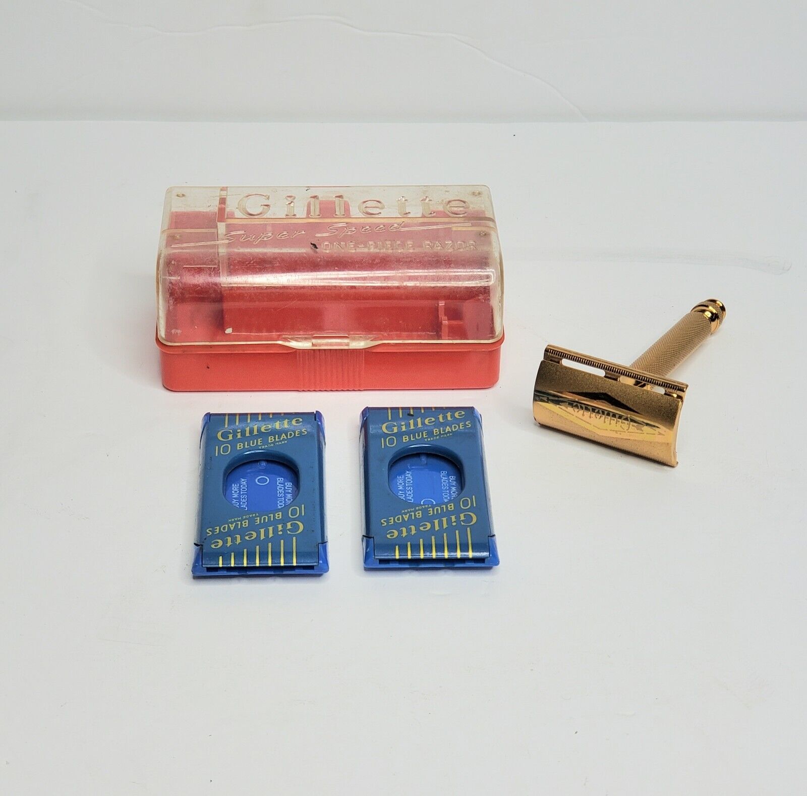 Vintage Gillette Super Speed Gold Tone Razor w/ Case And 2 Dispensers