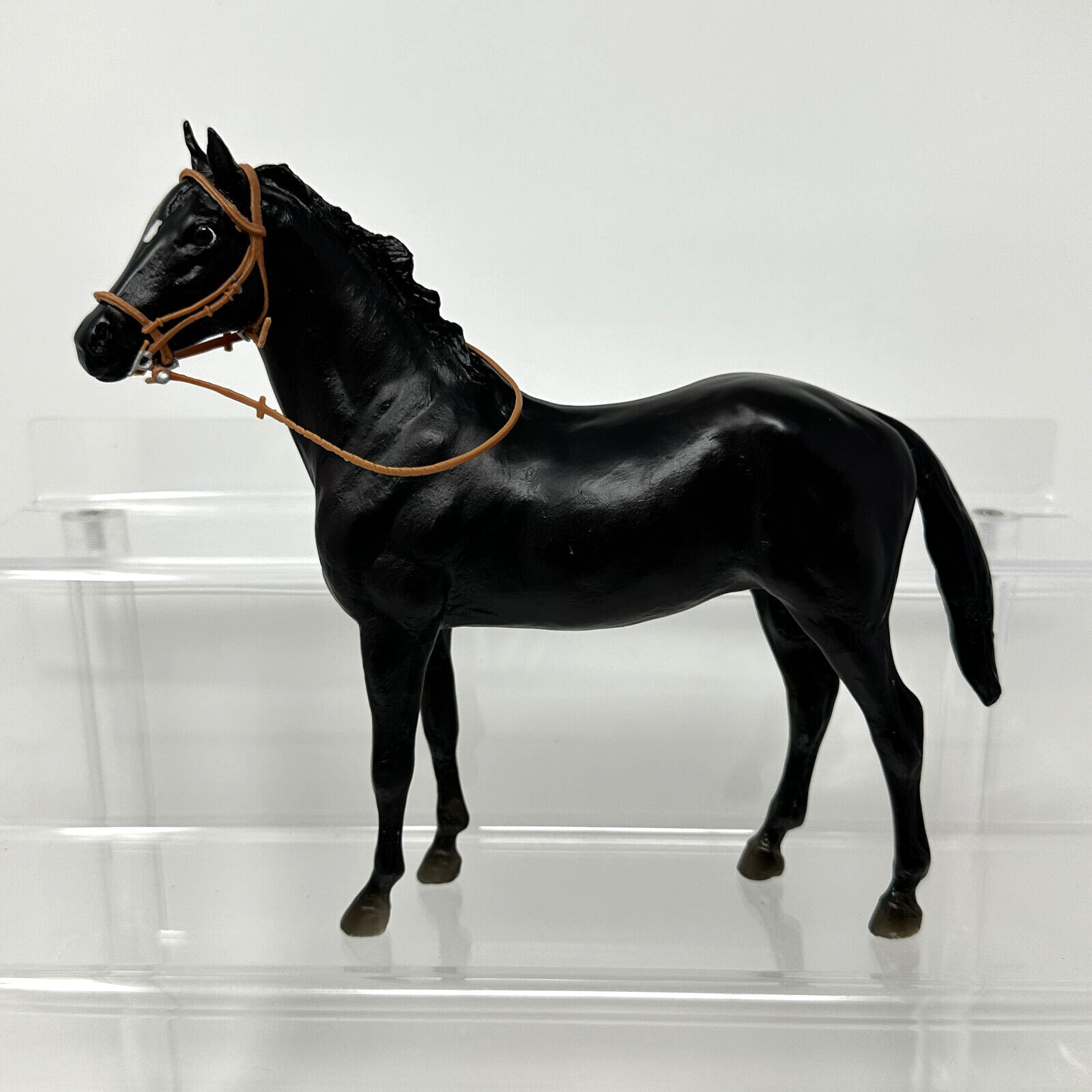 Breyer Classic Duchess Horse 61101 from Stevie Bell Gift Set
